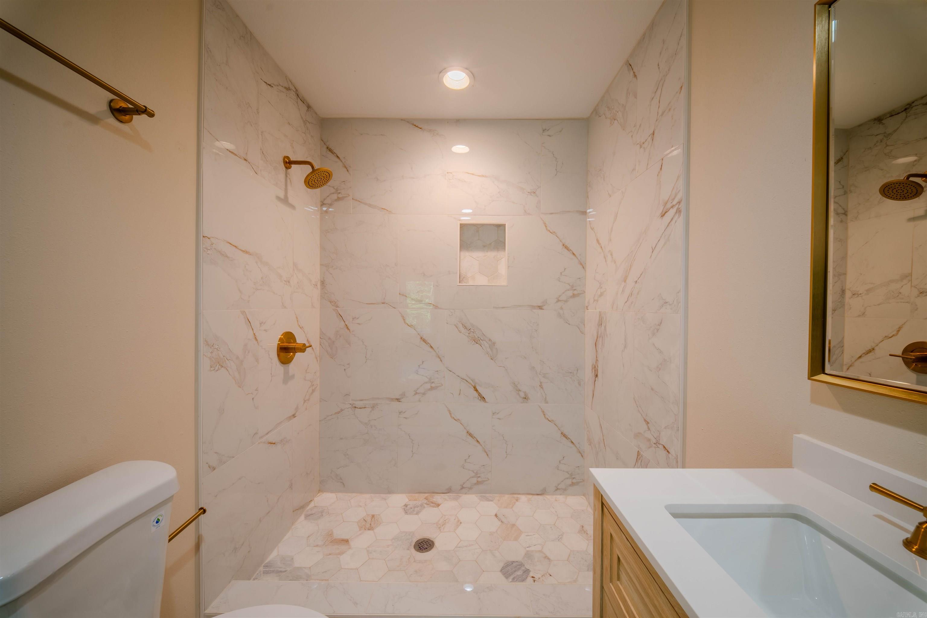 Mahony - Residential