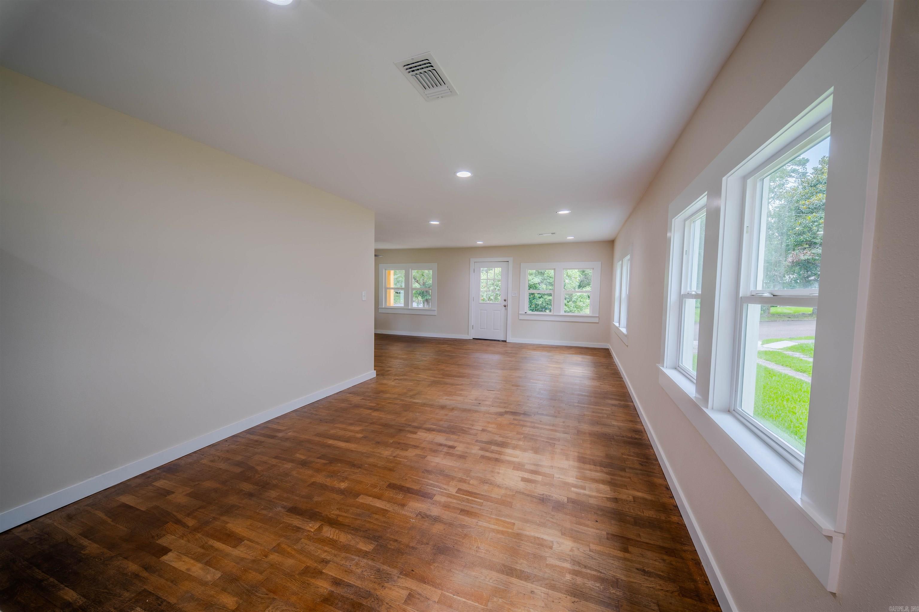 Mahony - Residential