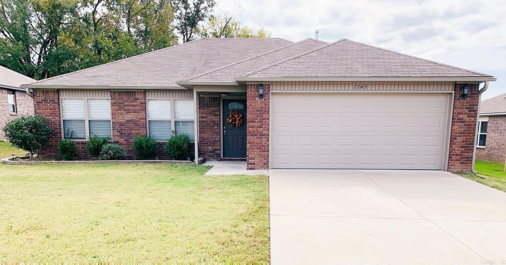 NEW 3 bedroom 2 bathroom house for rent in Alexander. Just a few minutes from Little Rock or Bryant. This is a NON-Smoking home. The kitchen is furnished with a stove, dishwasher, disposal, and a built in microwave. This beautiful home also includes a patio, 2 car garage, large walk in closet in master bedroom, central heat and air, washer and dryer connections in a separate utility room, and a dining area. Pets may be considered.