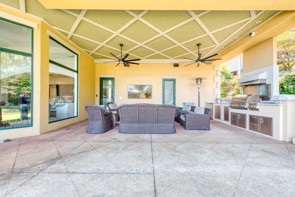 RIVER OAKS - Residential