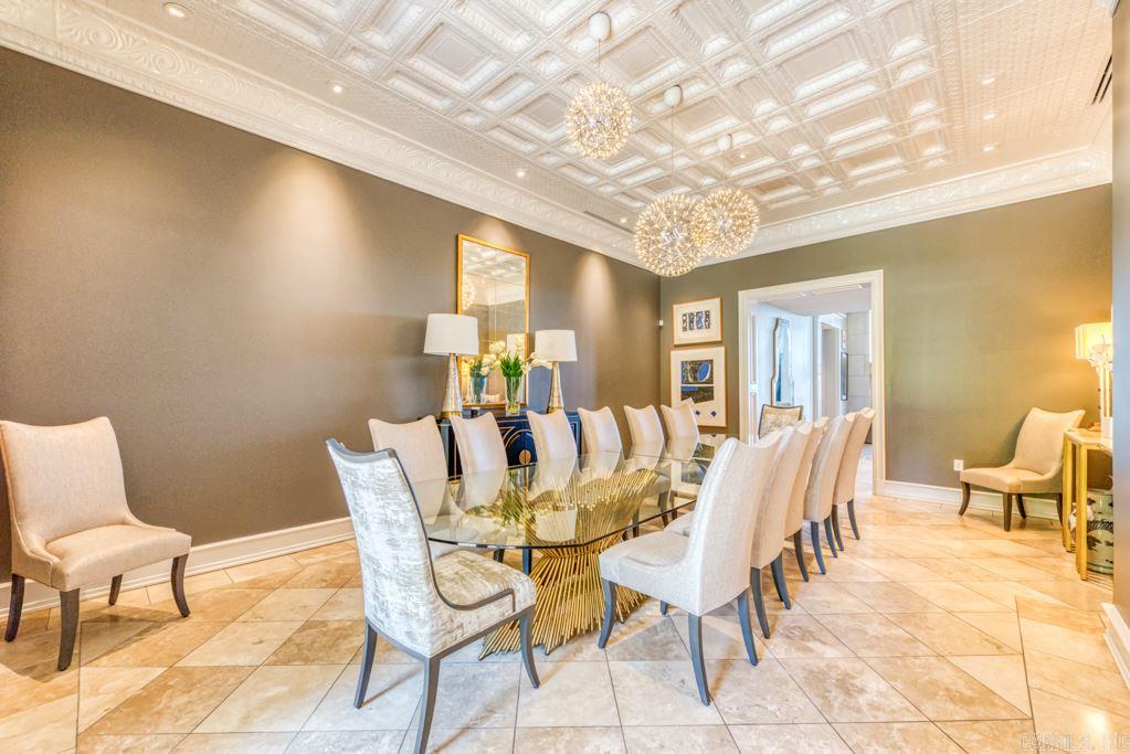 RIVER OAKS - Residential