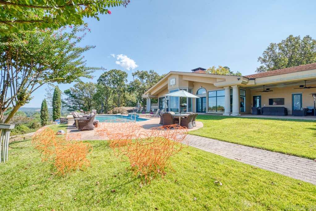 RIVER OAKS - Residential