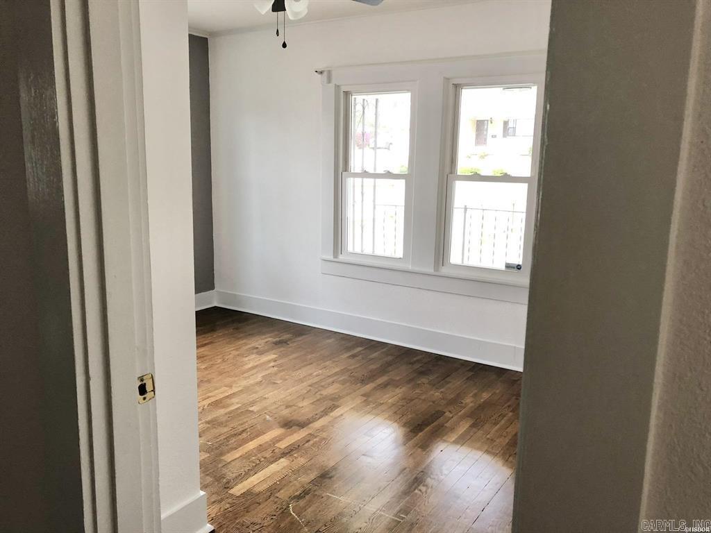 BARKERS - Residential