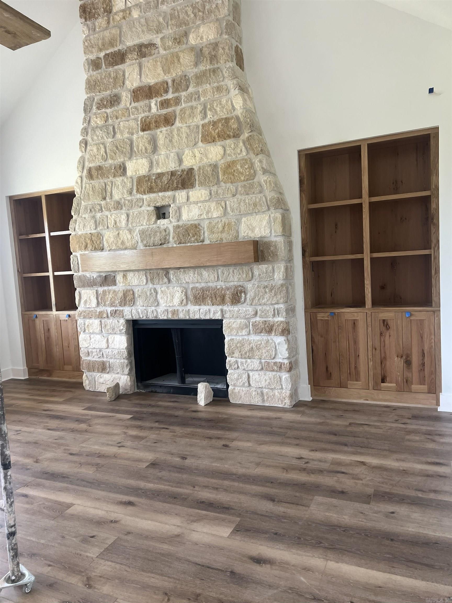 REYNOLDS RIDGE - Residential