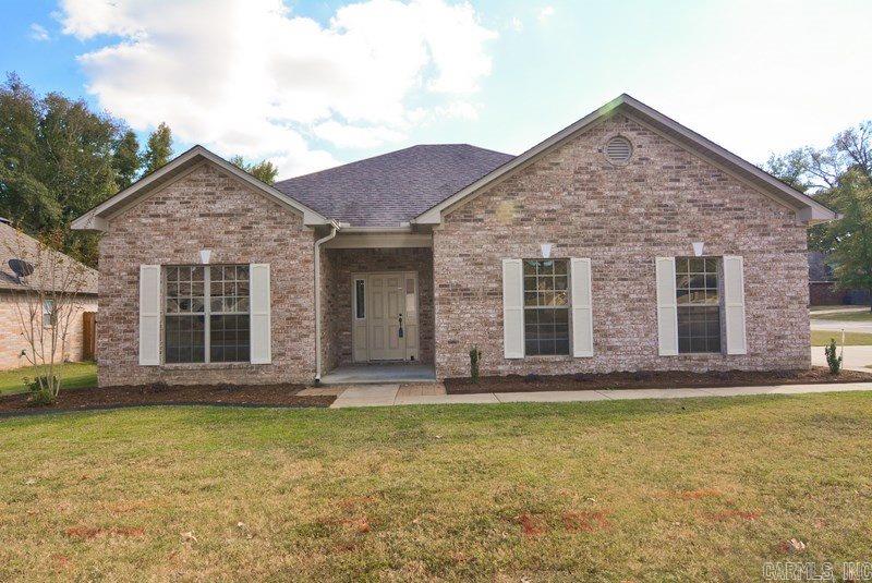 Lovely all brick home with 3 bedrooms and 2 bathrooms for your family to enjoy in this great community in Mayflower. It boasts beautiful wood floors (laminate), and lots of light make this home very desirable. The kitchen has stainless appliances and tons of cabinets and plenty of room for the family. You will also enjoy the large laundry room with extra shelving. The home is fully fenced with side loading 2 car garage.  Move in Ready!