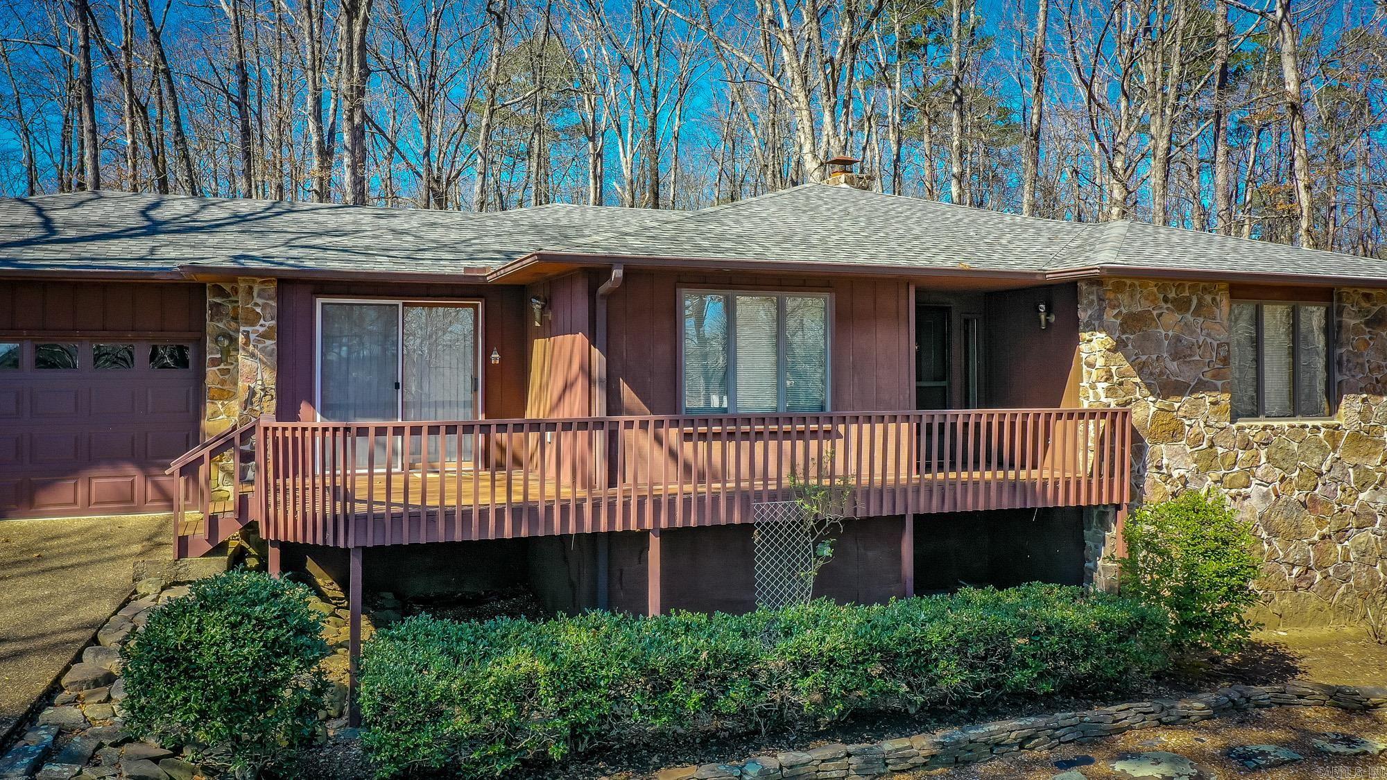 CASTLE RIDGE HEIGHTS - Residential