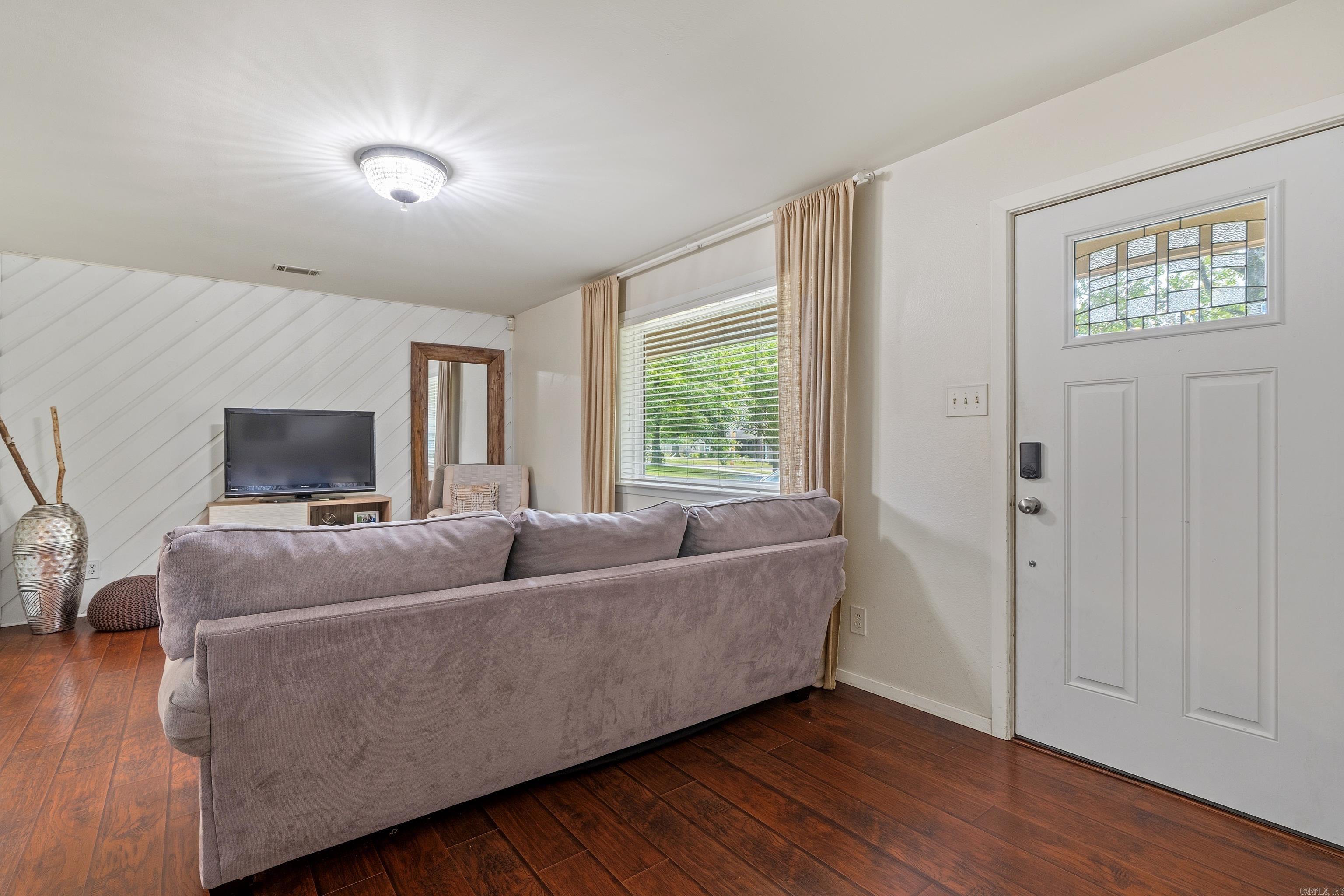 Metes & Bounds - Residential