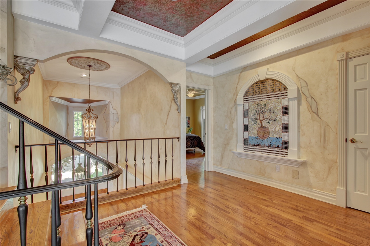 Driftwood Point - Residential