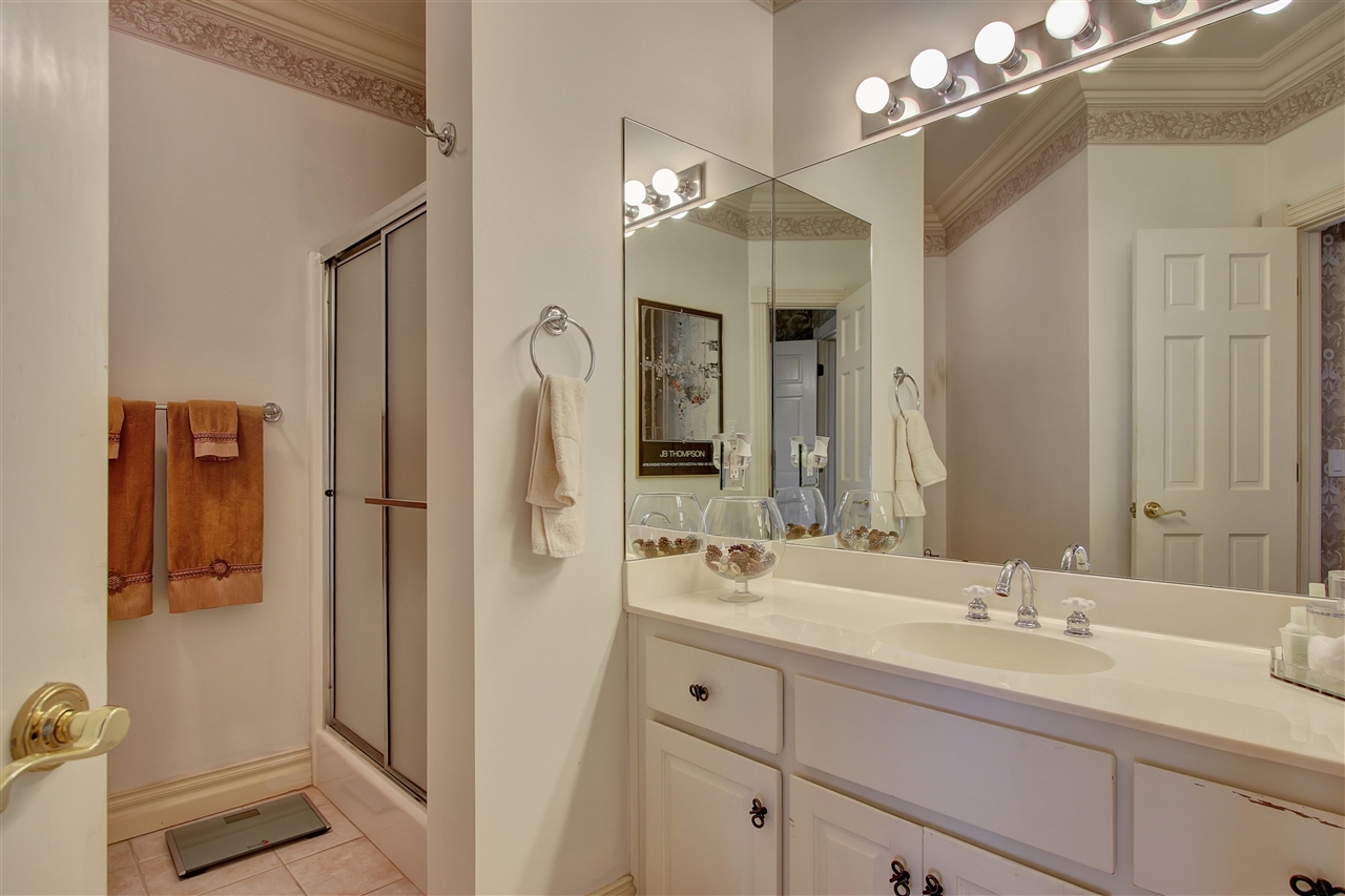 Driftwood Point - Residential