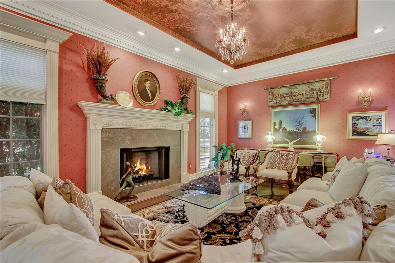 Driftwood Point - Residential