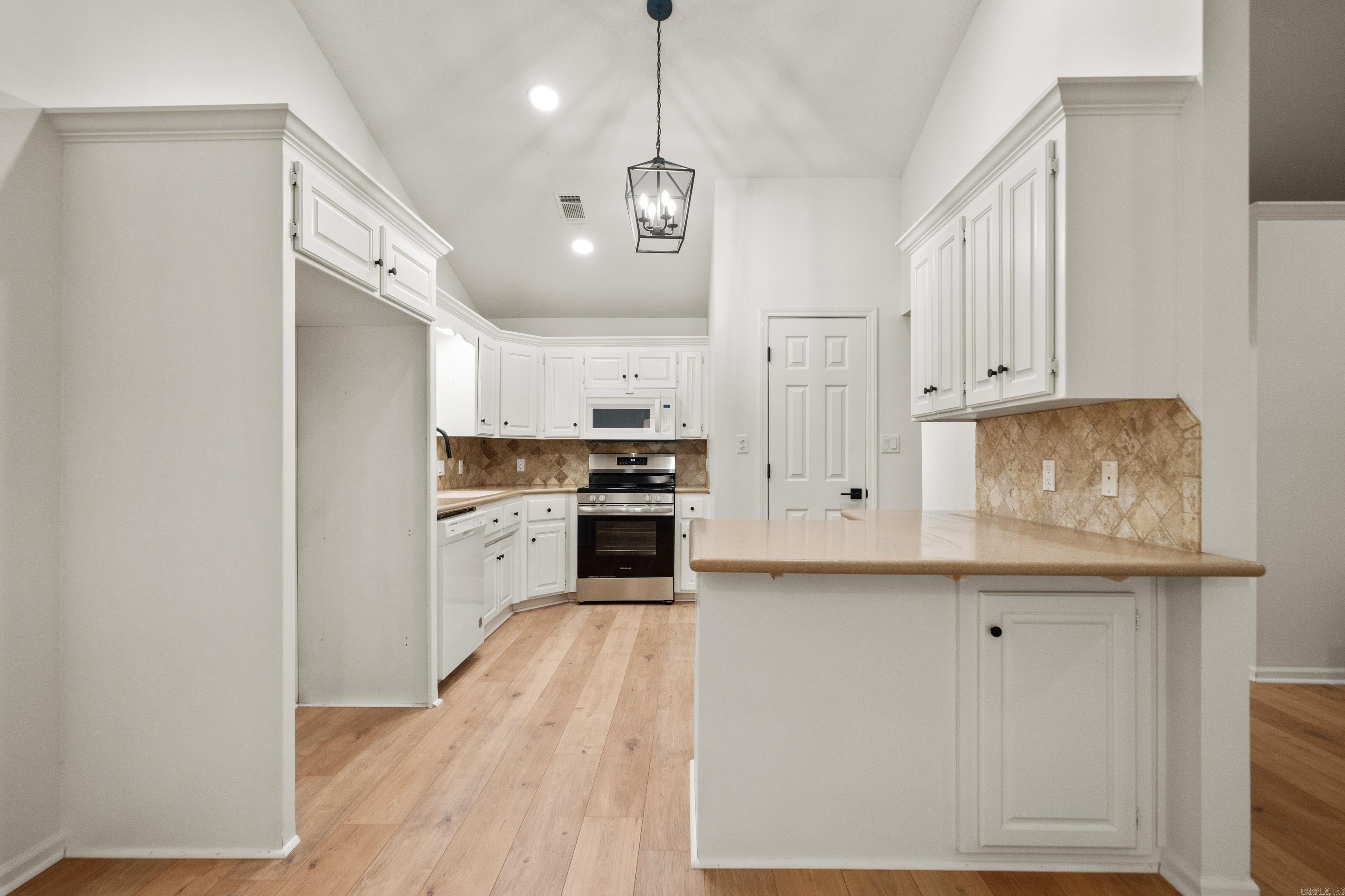 WESTON ESTATES GARDEN HOMES - Residential