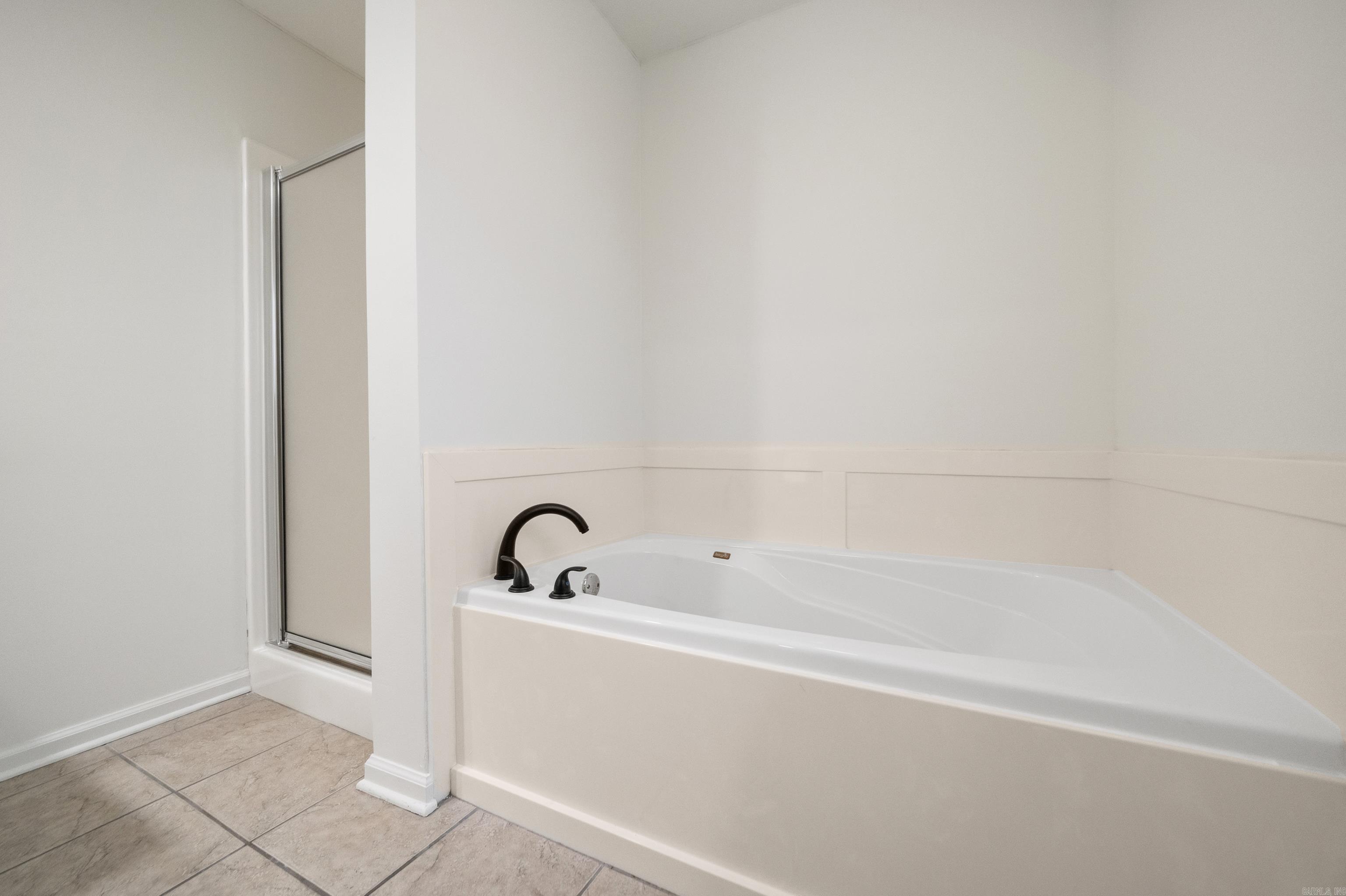 WESTON ESTATES GARDEN HOMES - Residential