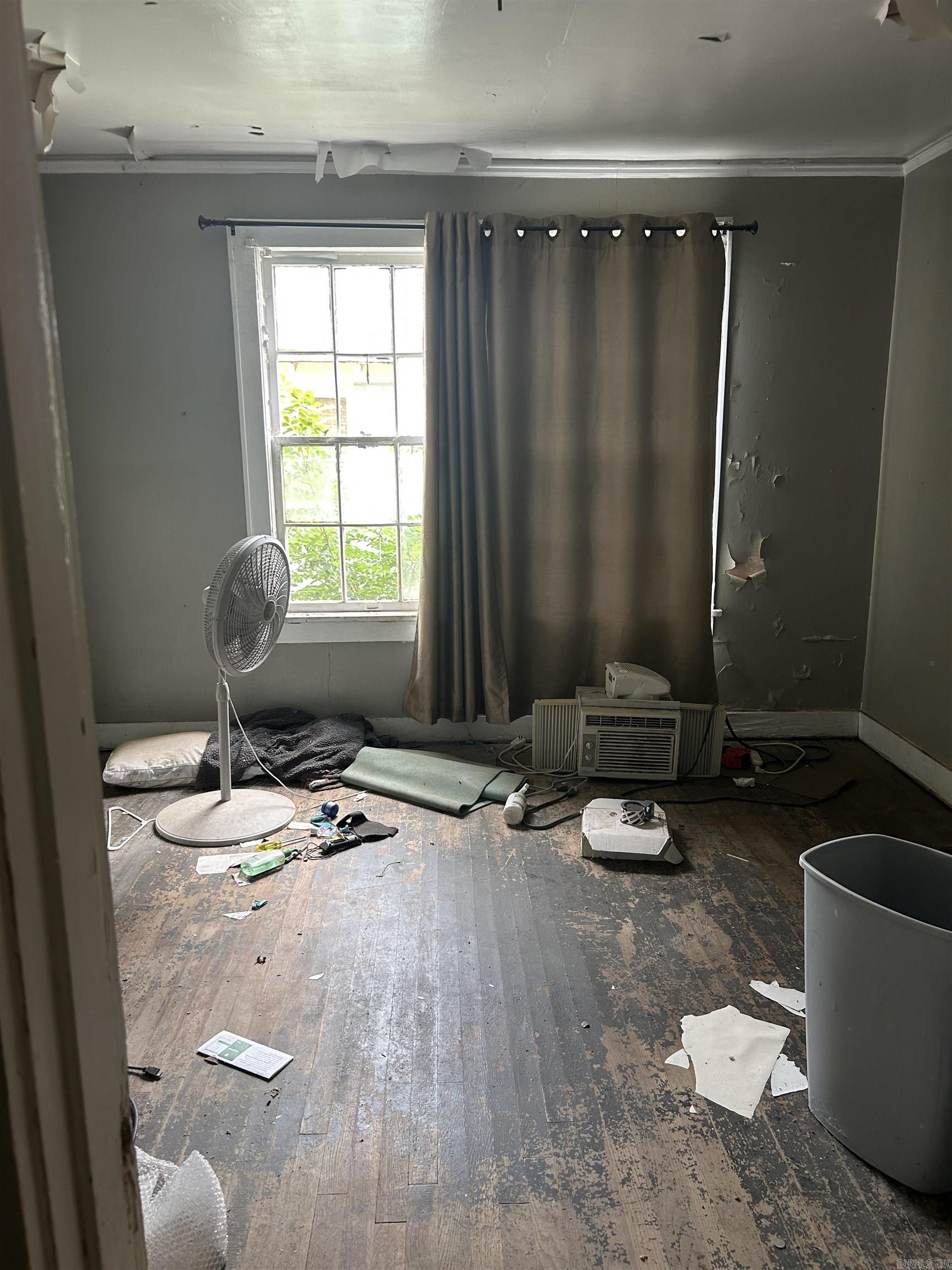 Weldon E Wrights - Residential