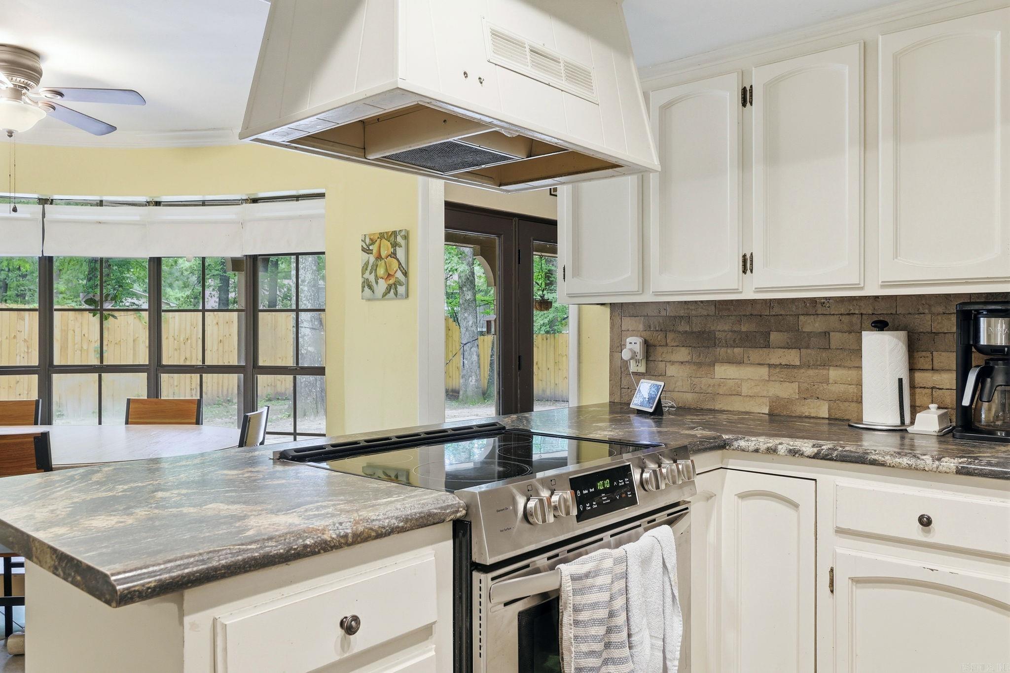 SMOKING OAKS ADD - Residential