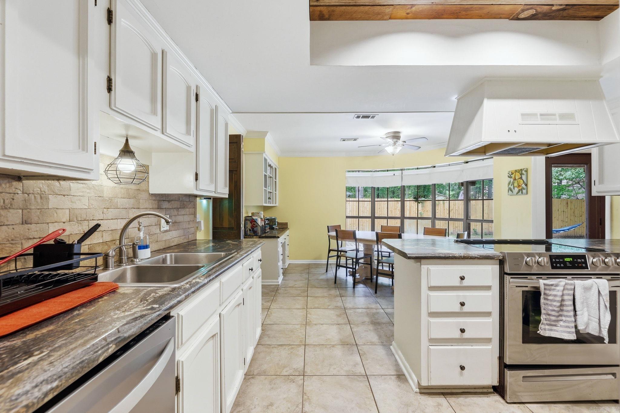 SMOKING OAKS ADD - Residential