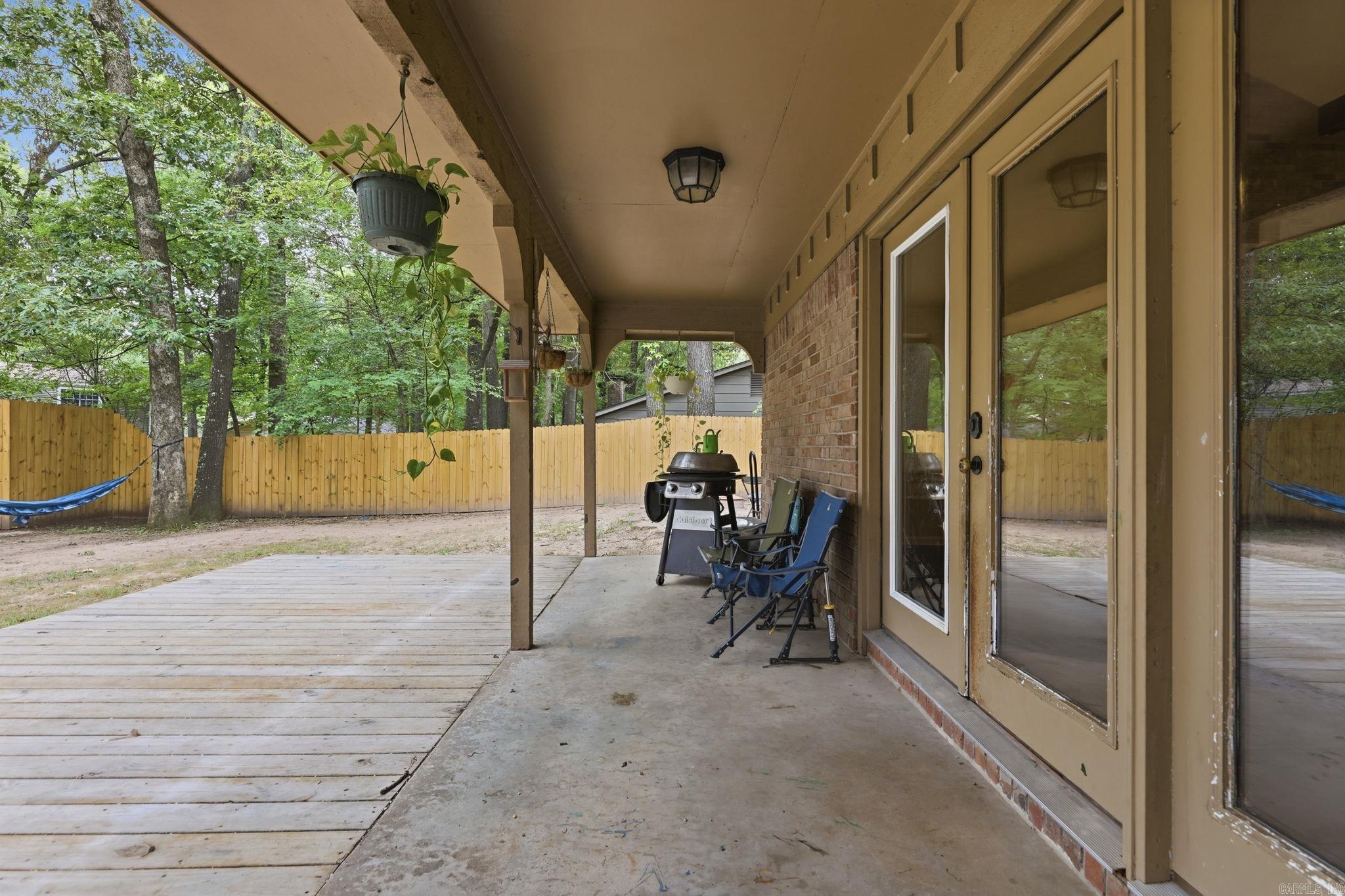 SMOKING OAKS ADD - Residential