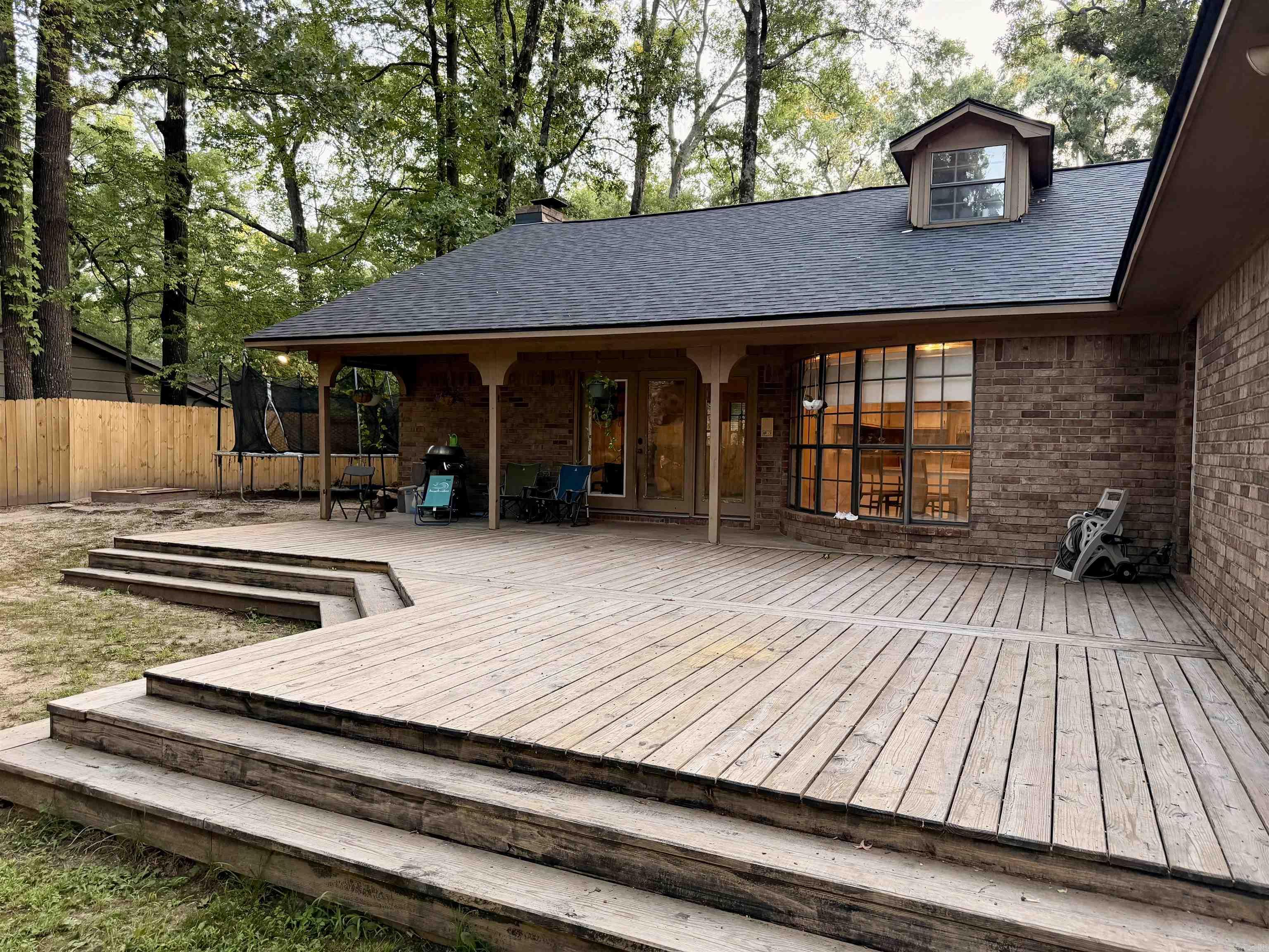 SMOKING OAKS ADD - Residential