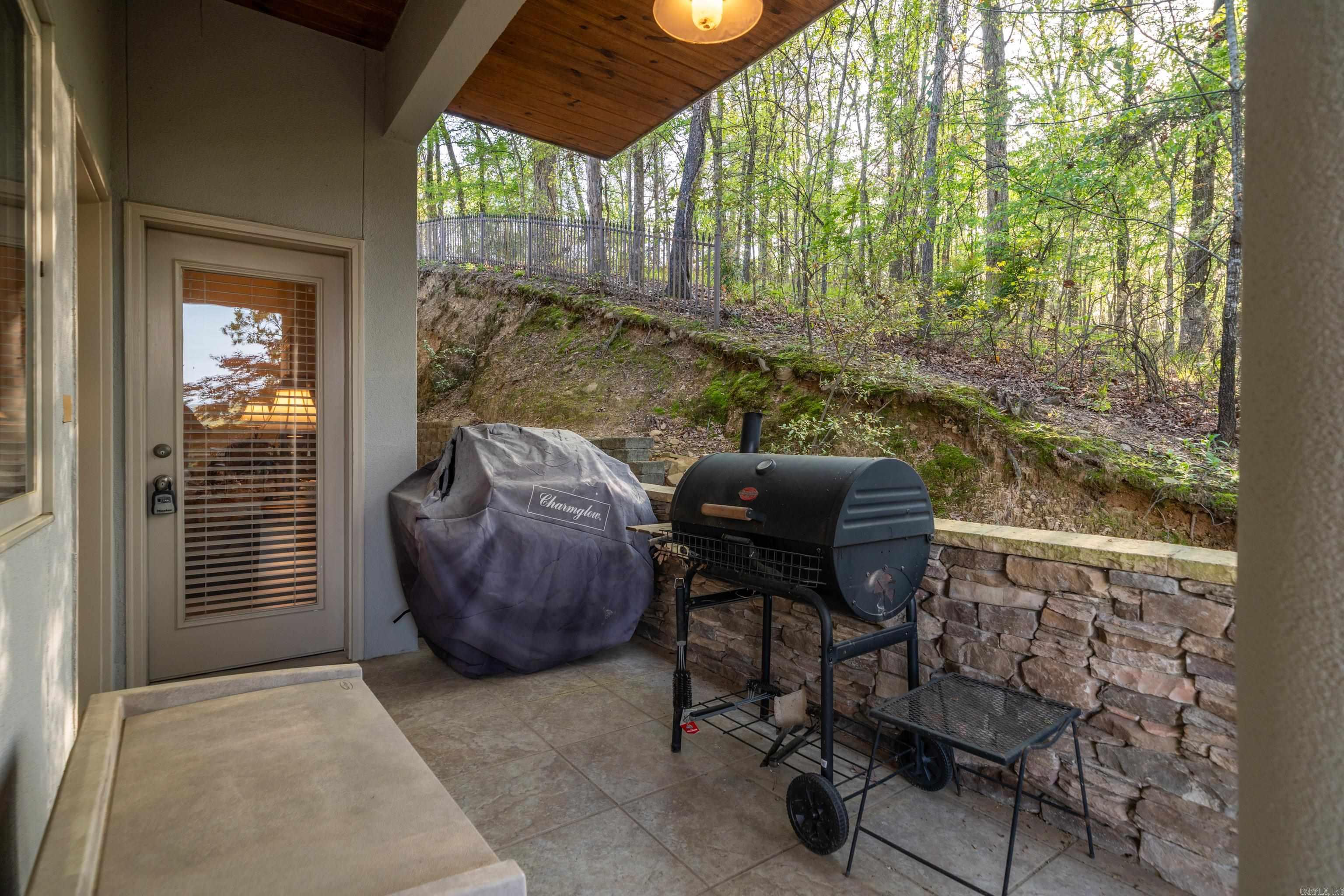 DIAMOND SPRINGS ESTATES HPR - Residential