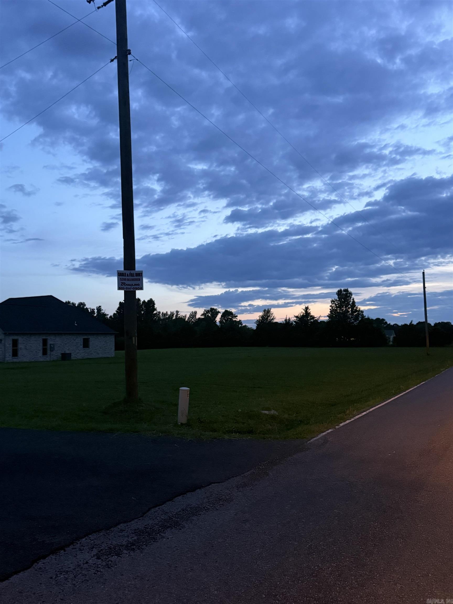 TAYLORS PLACE - Land