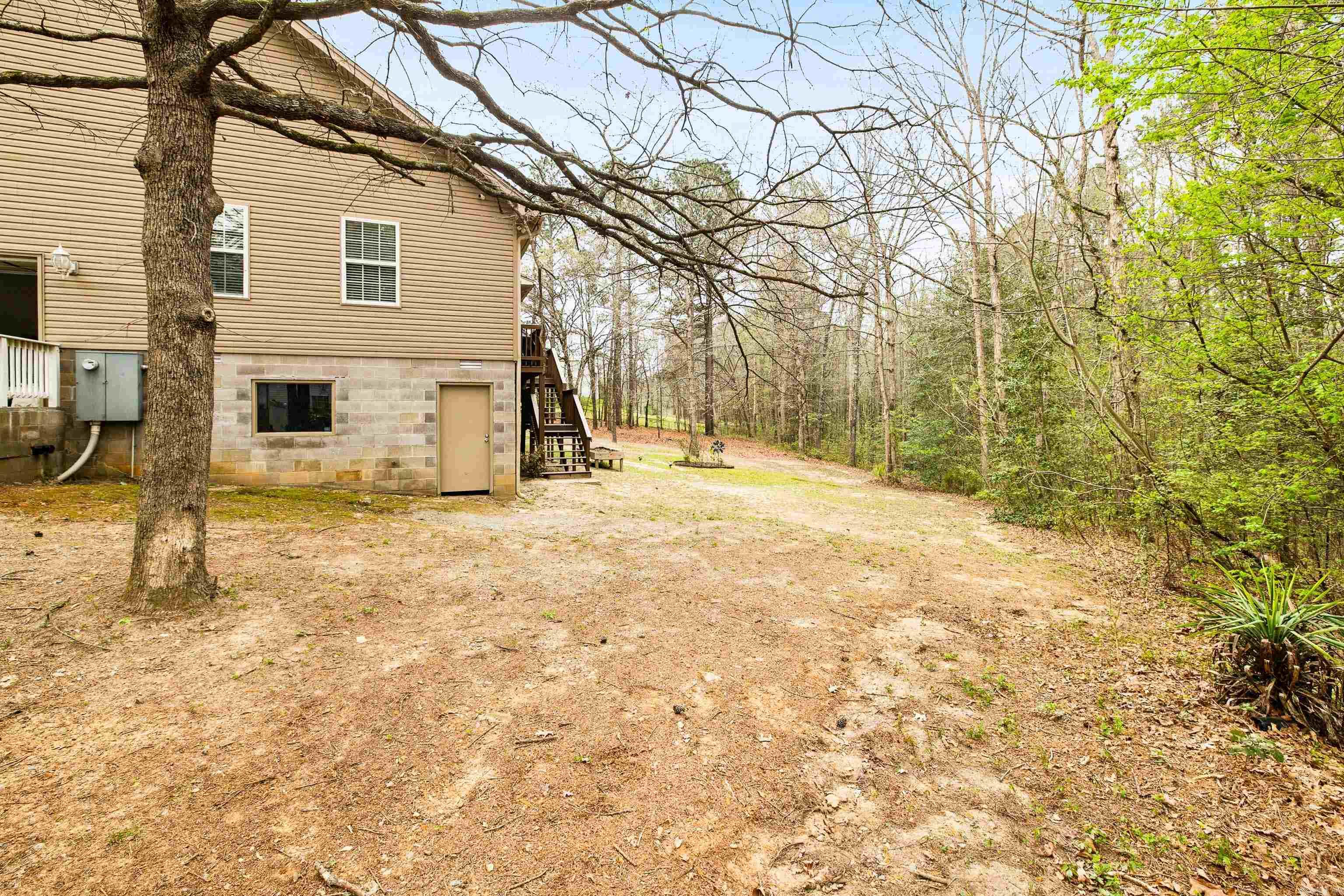 HOBBY TRAIL - Residential