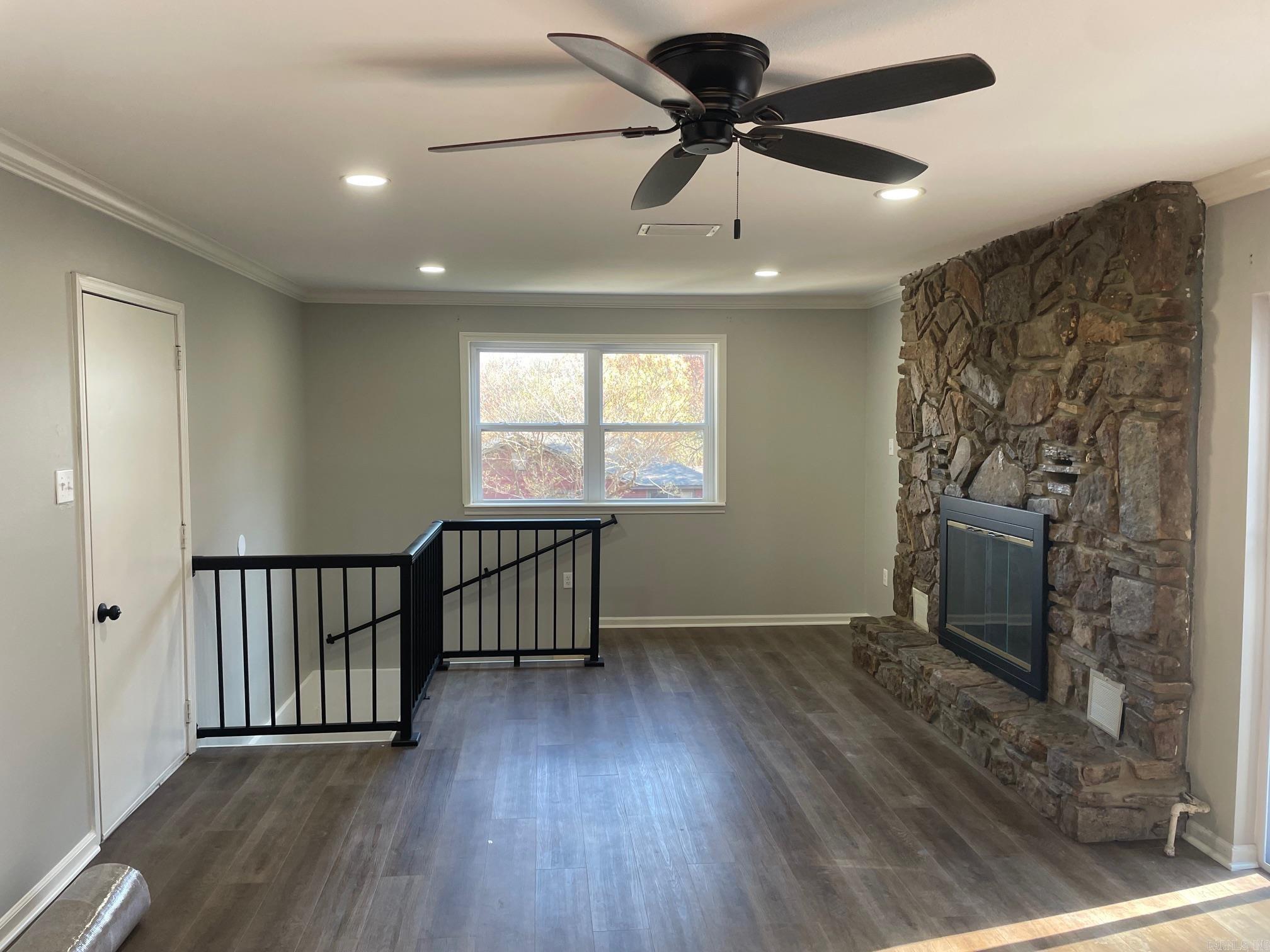GIBRALTER HGTS - Residential Lease