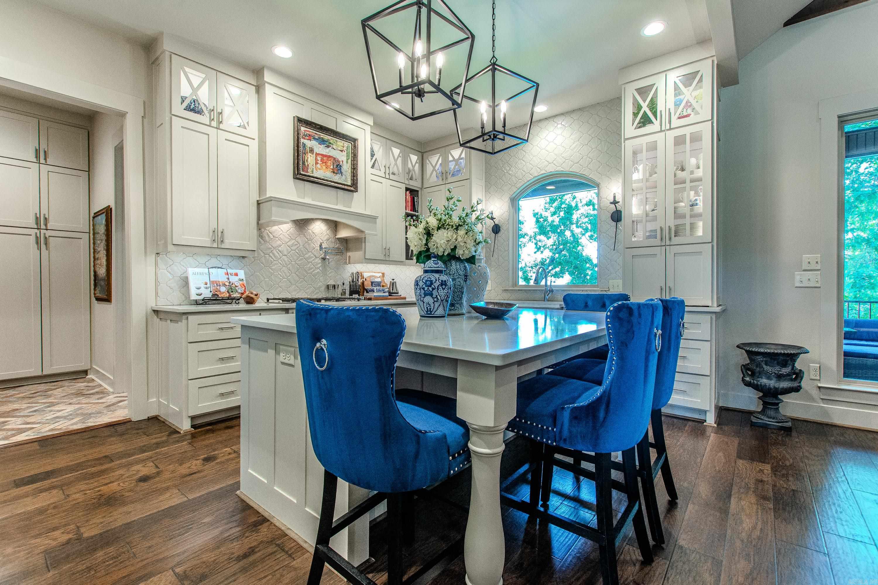 PARK HILL - Residential