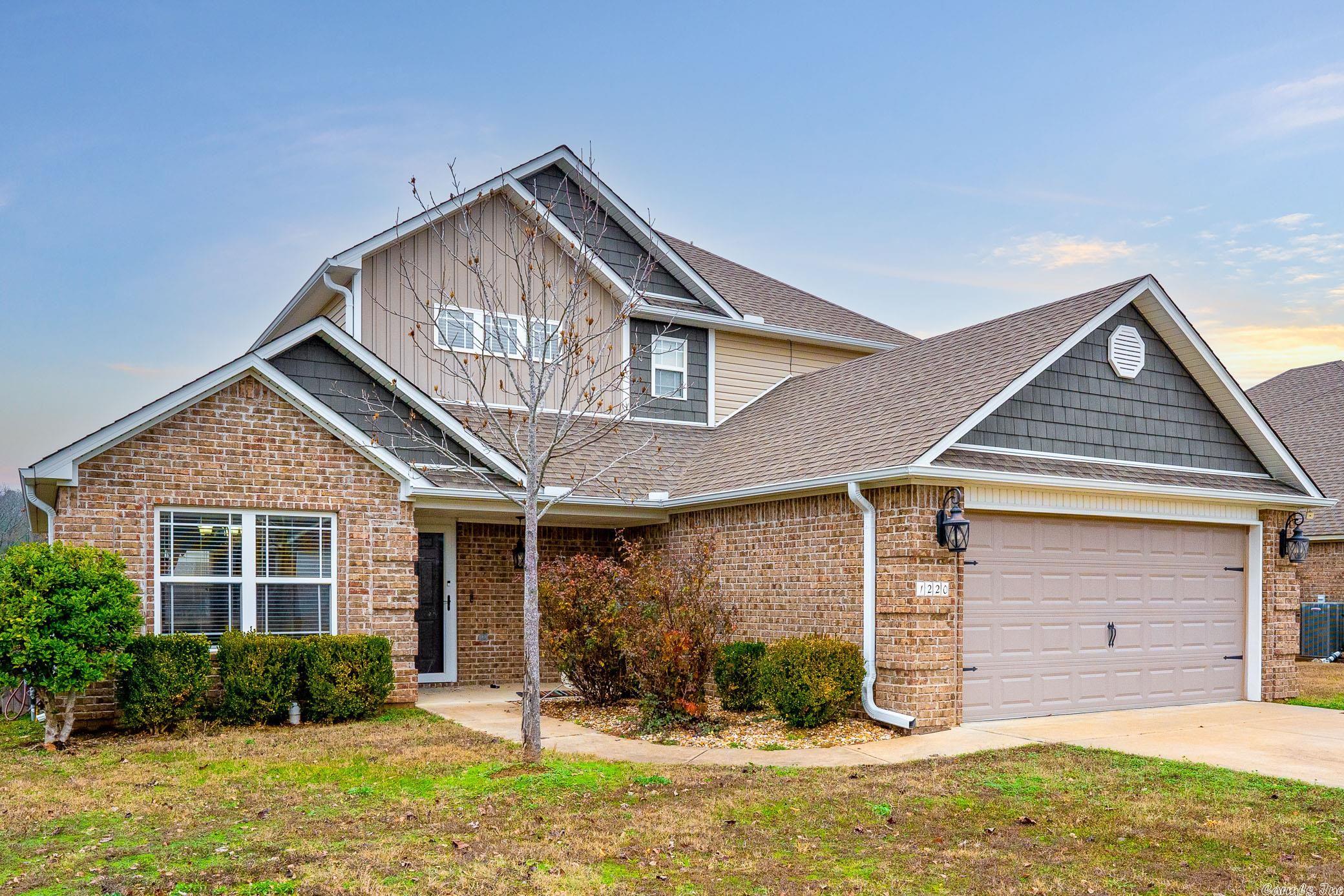 NORTH HILLS - Residential
