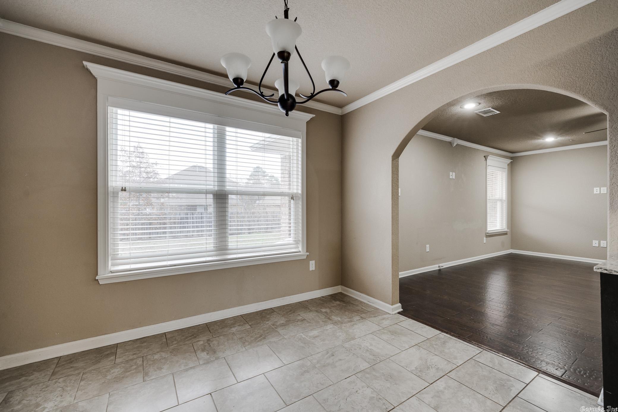 NORTH HILLS - Residential
