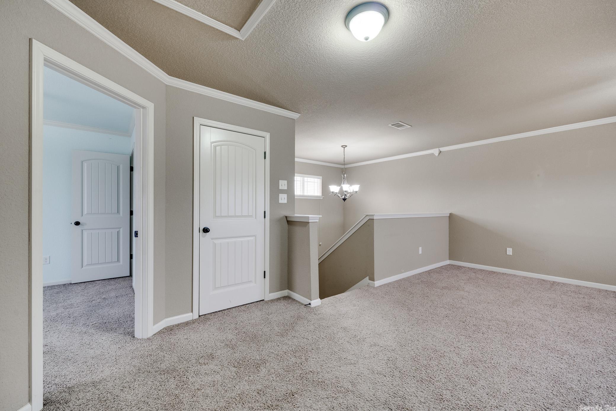 NORTH HILLS - Residential