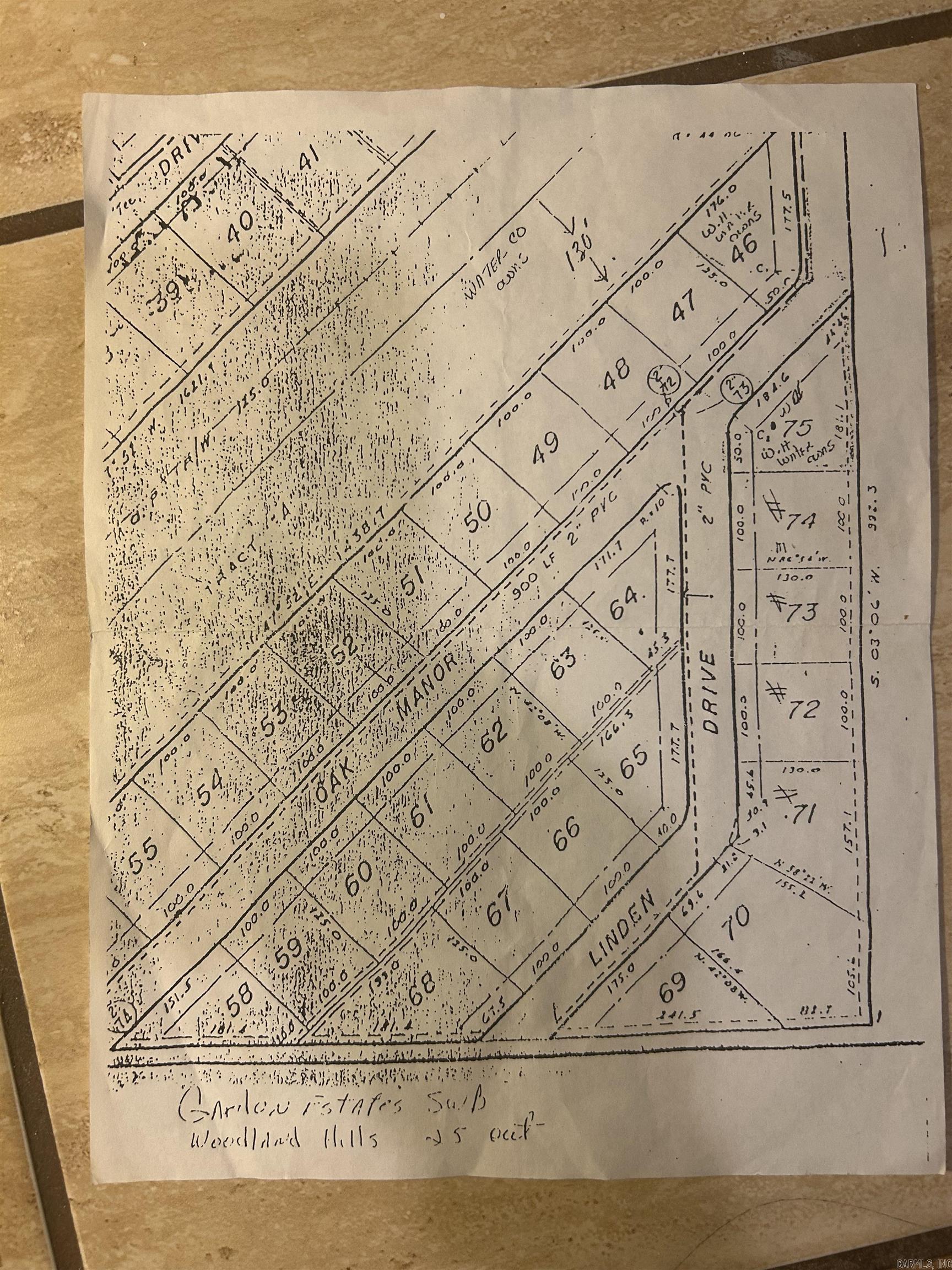 3 level lots consisting of 0.895 acres in Alexander, AR,  Bryant Schools. Has 1968 Mobile home on 1 lot. Saline County Water Users Water/Sewer on property with Electric by Entergy.