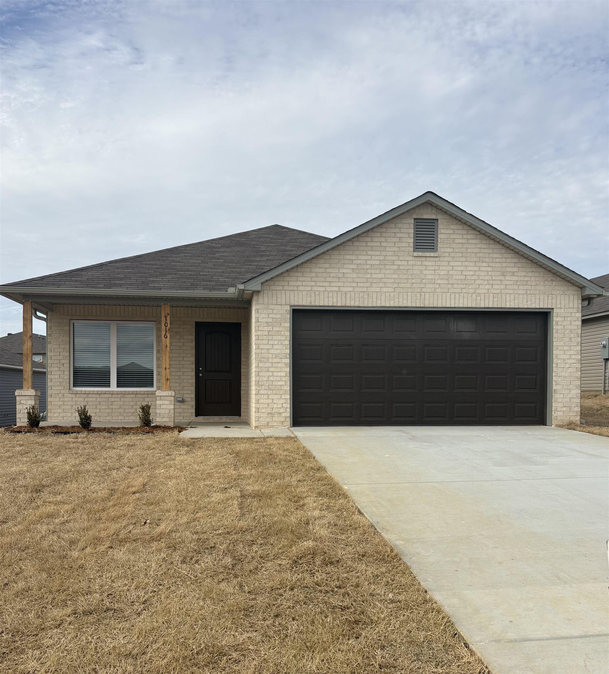 THE MEADOWS - Residential