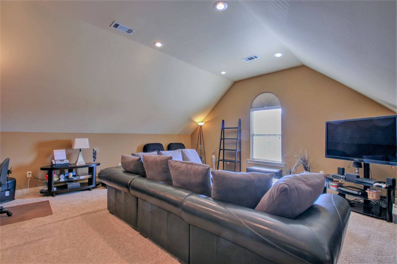 COUNTRY CLUB OF AR-QUARTERS ADDN - Residential