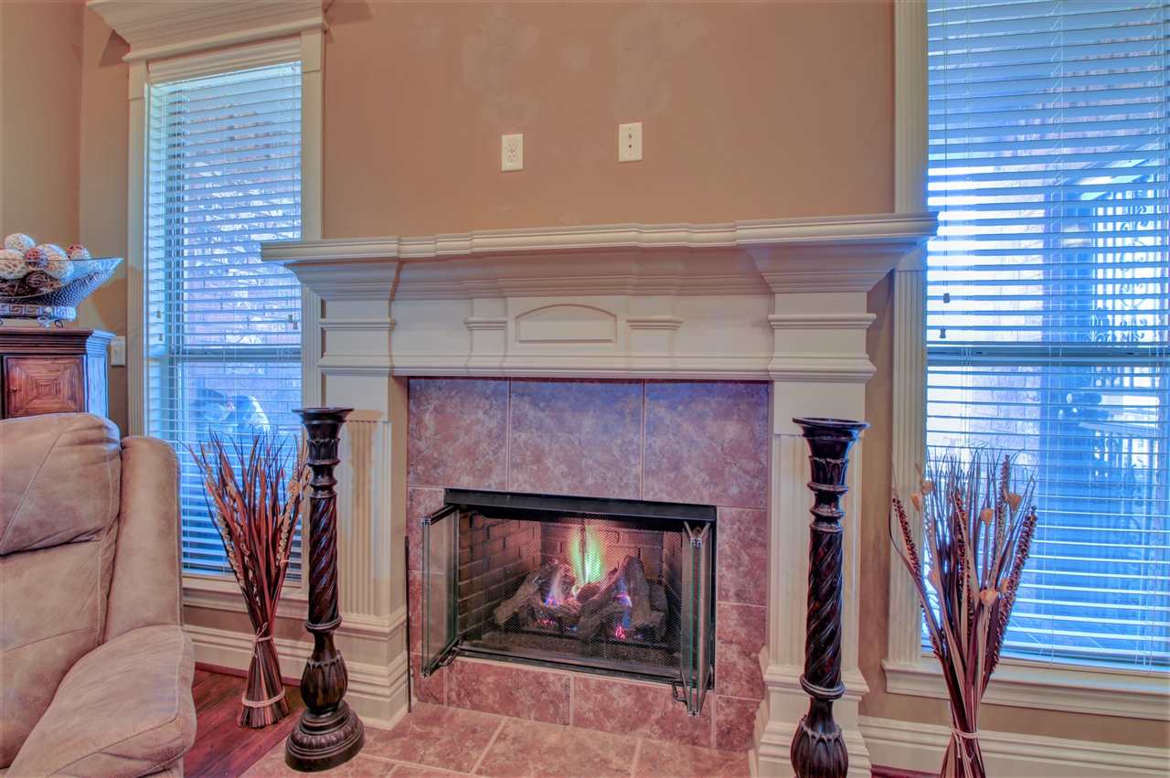COUNTRY CLUB OF AR-QUARTERS ADDN - Residential
