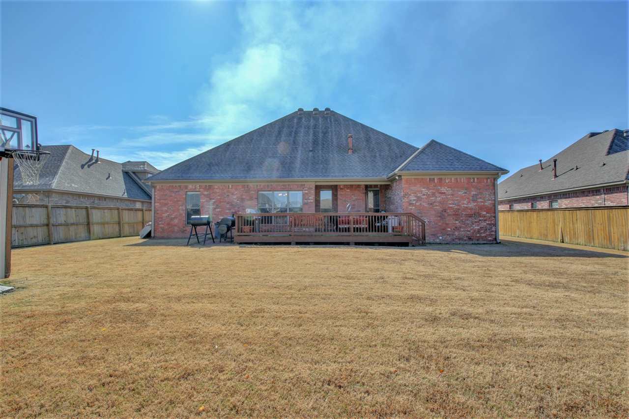 COUNTRY CLUB OF AR-QUARTERS ADDN - Residential