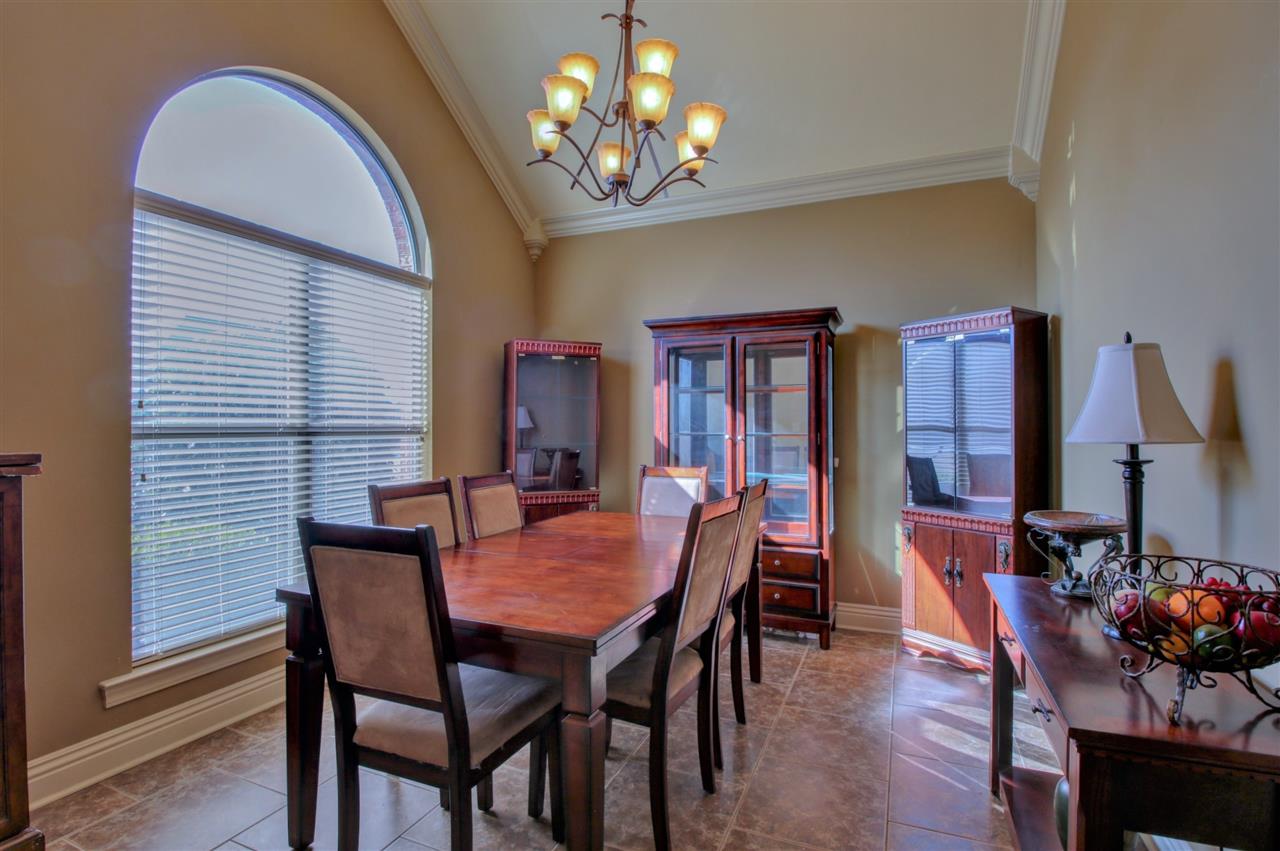 COUNTRY CLUB OF AR-QUARTERS ADDN - Residential