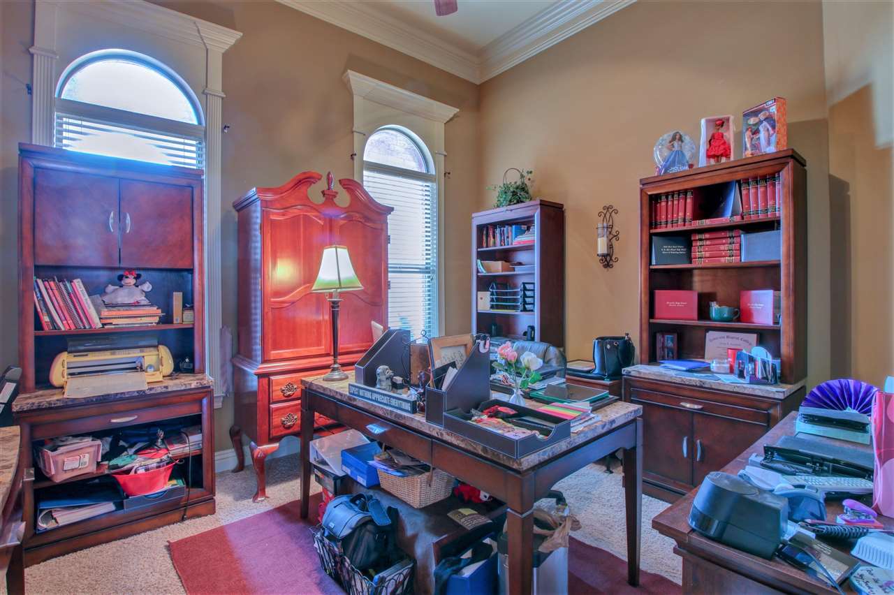 COUNTRY CLUB OF AR-QUARTERS ADDN - Residential