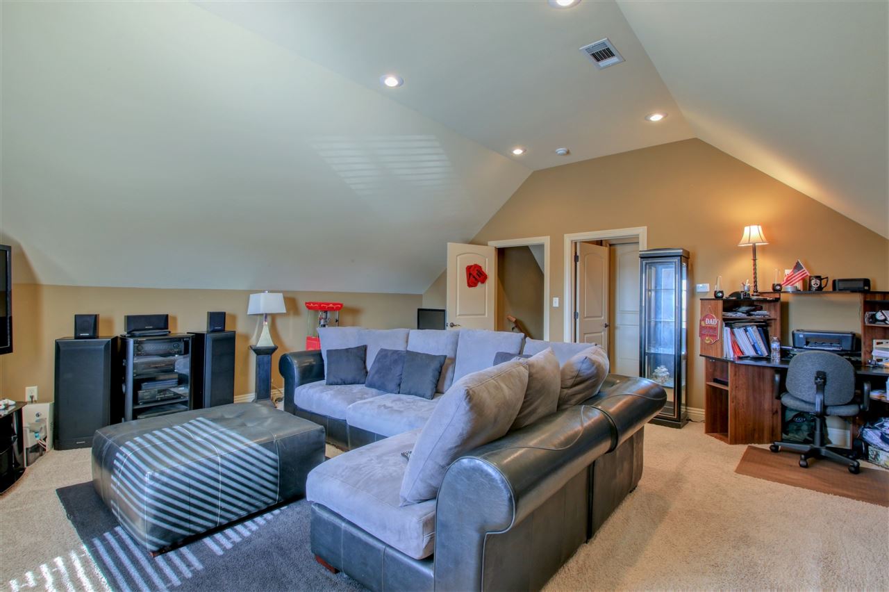 COUNTRY CLUB OF AR-QUARTERS ADDN - Residential