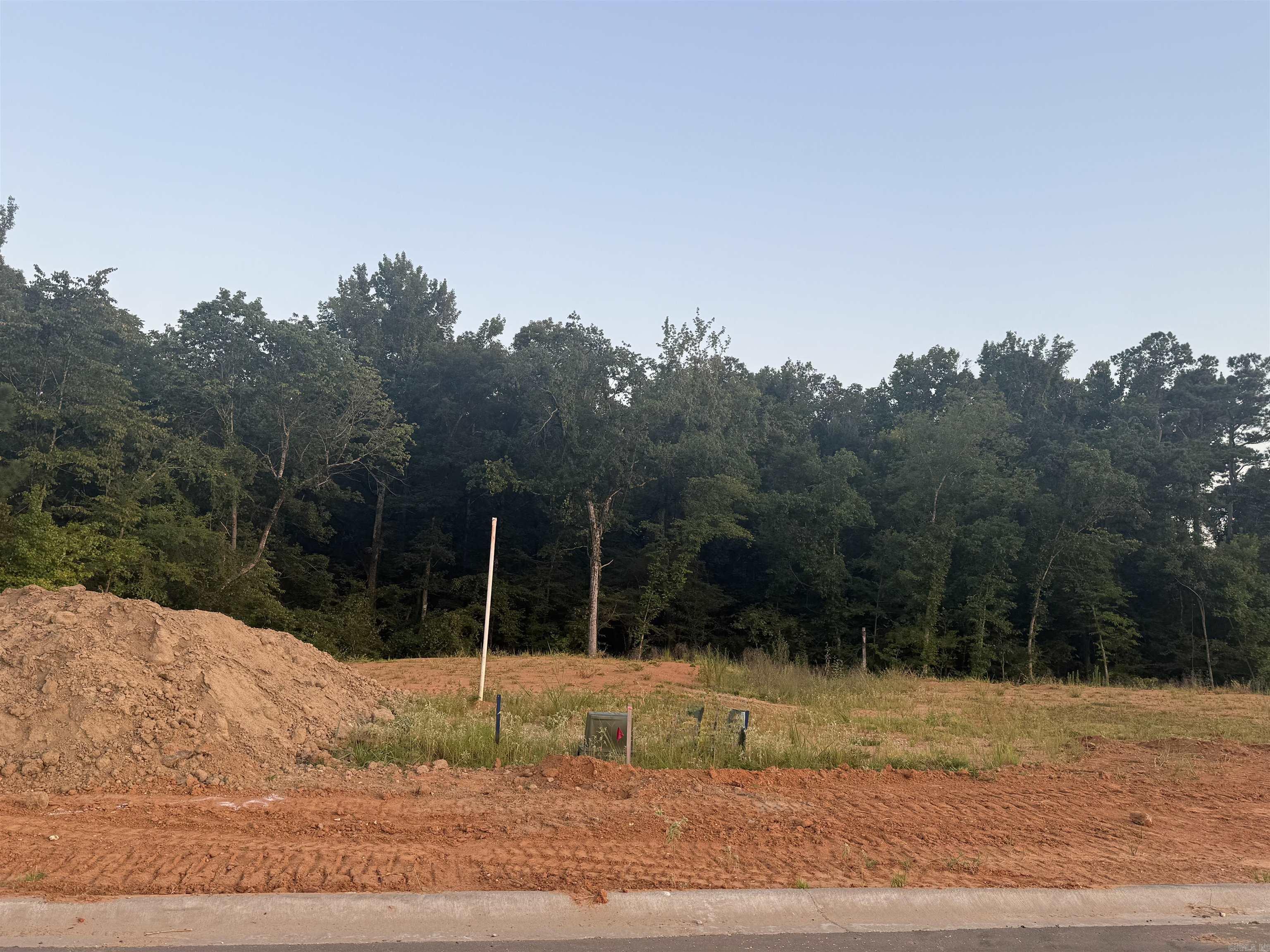 SOUTHRIDGE CROSSING PHASE I - Land