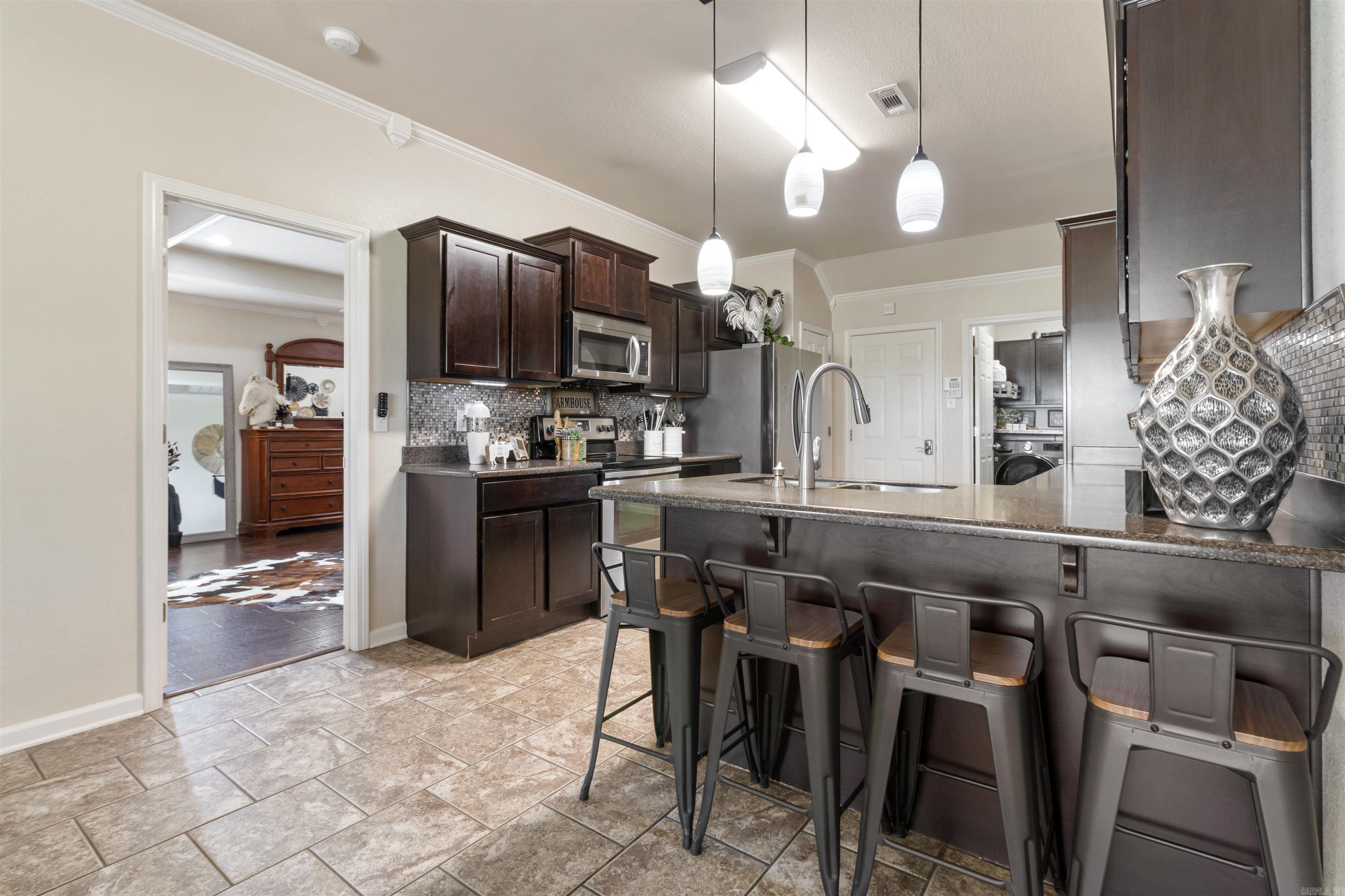 ASHLEY DOWNS - Residential