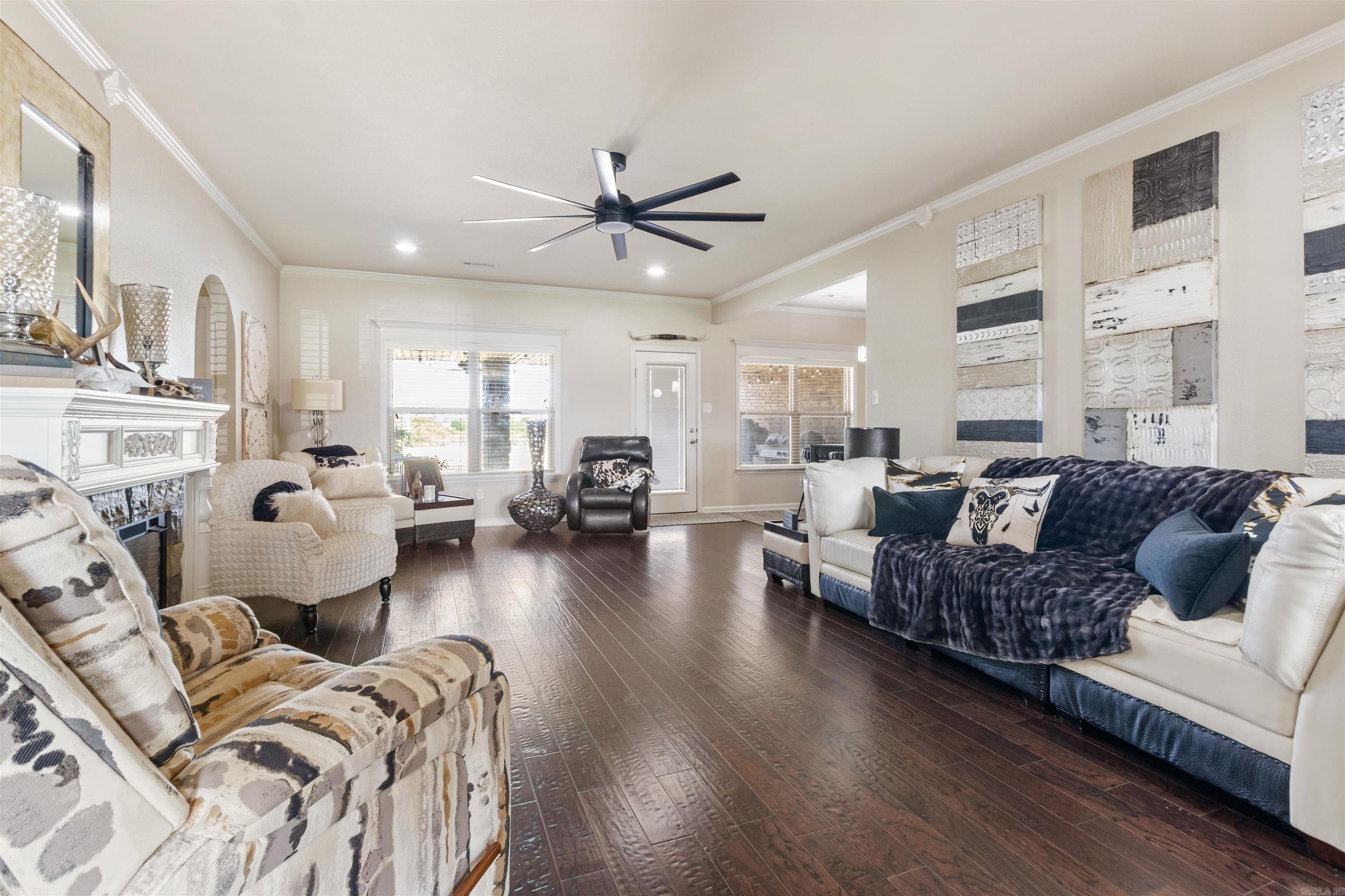 ASHLEY DOWNS - Residential