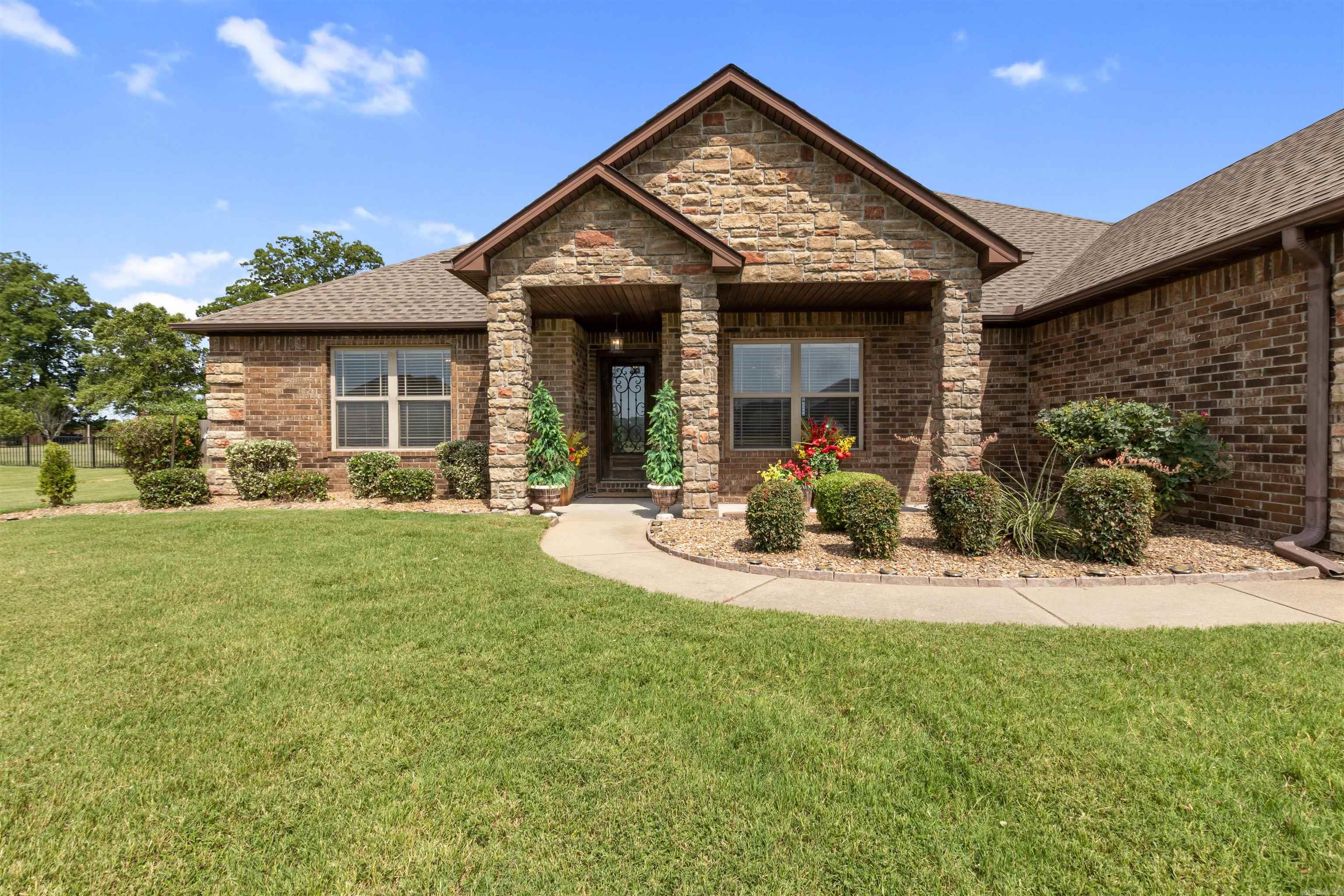 ASHLEY DOWNS - Residential