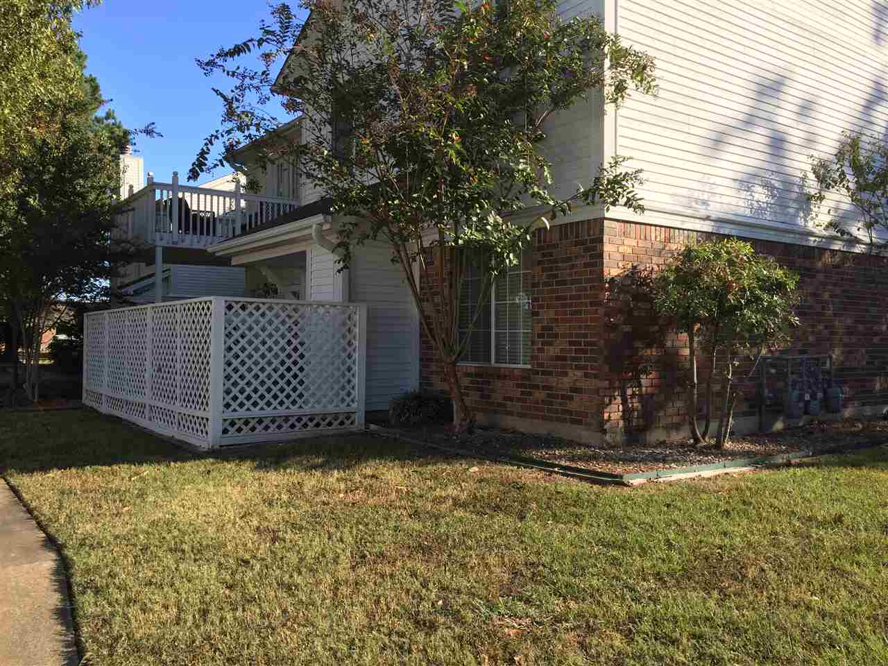 CARRIAGE COURTS - Residential