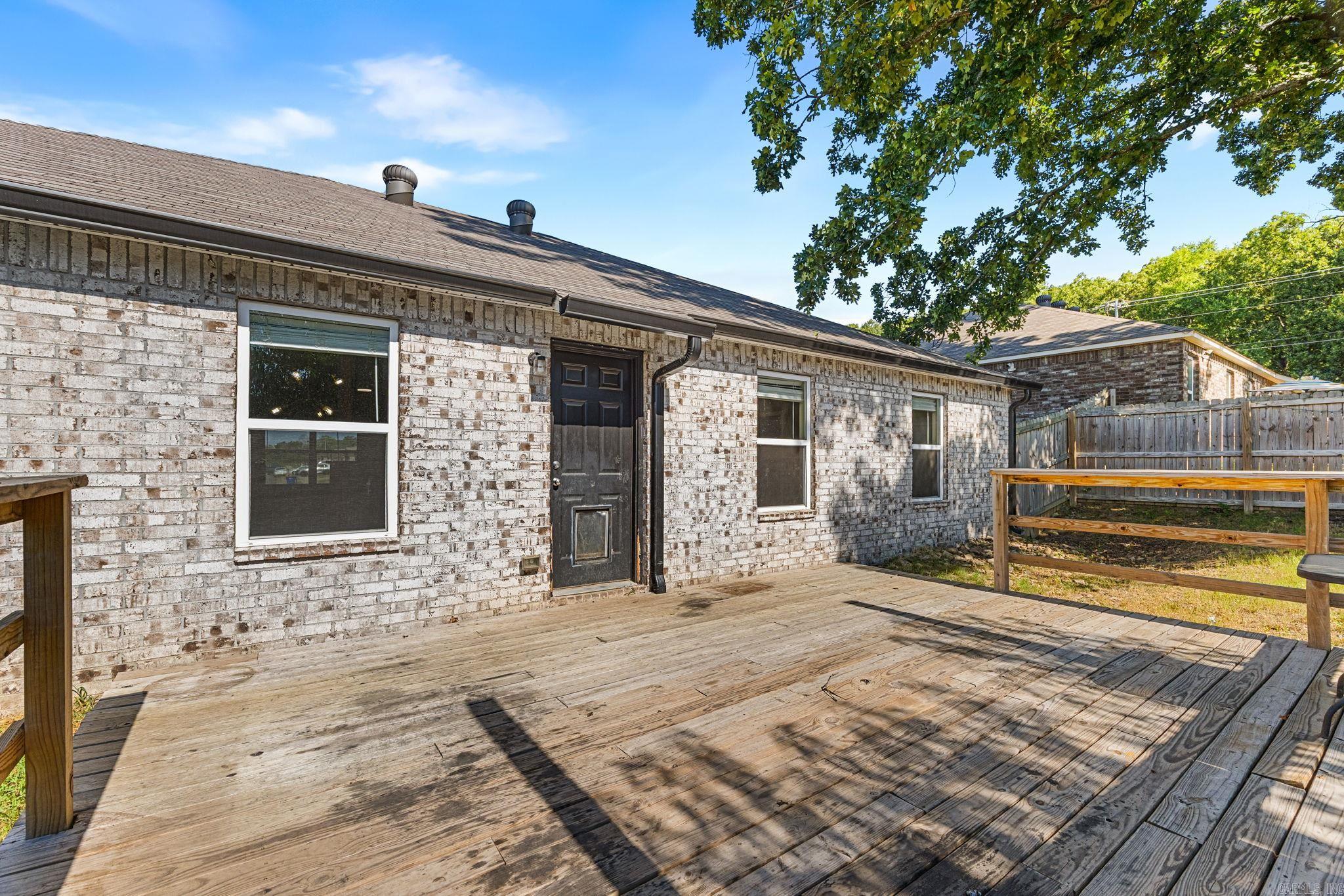 MUSEUM MEADOWS - Residential