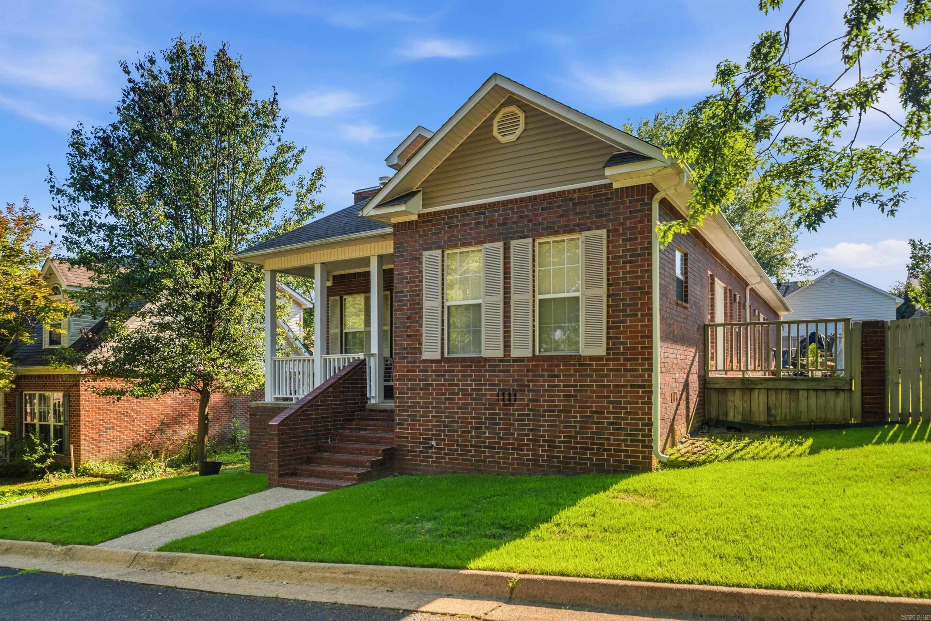 TOWNSQUARE - Residential