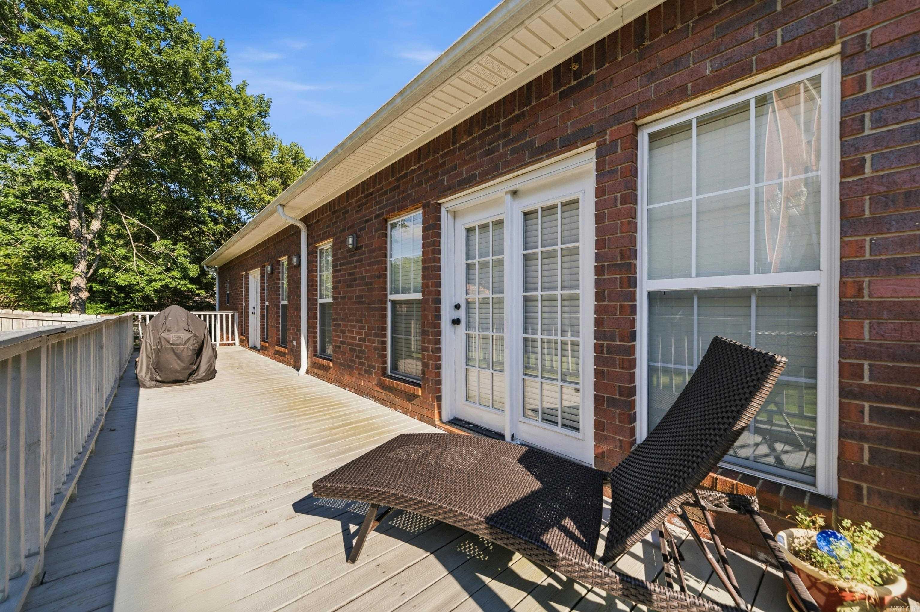 TOWNSQUARE - Residential