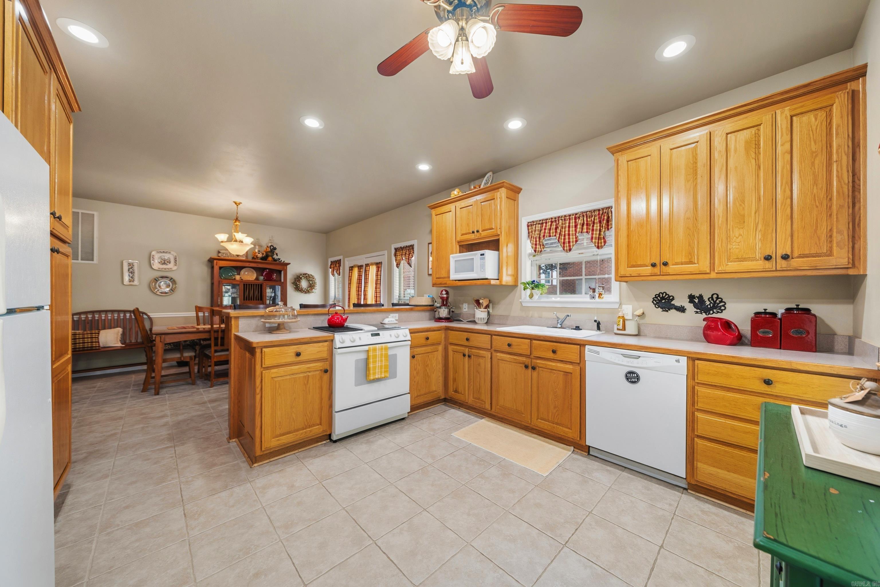 TOWNSQUARE - Residential