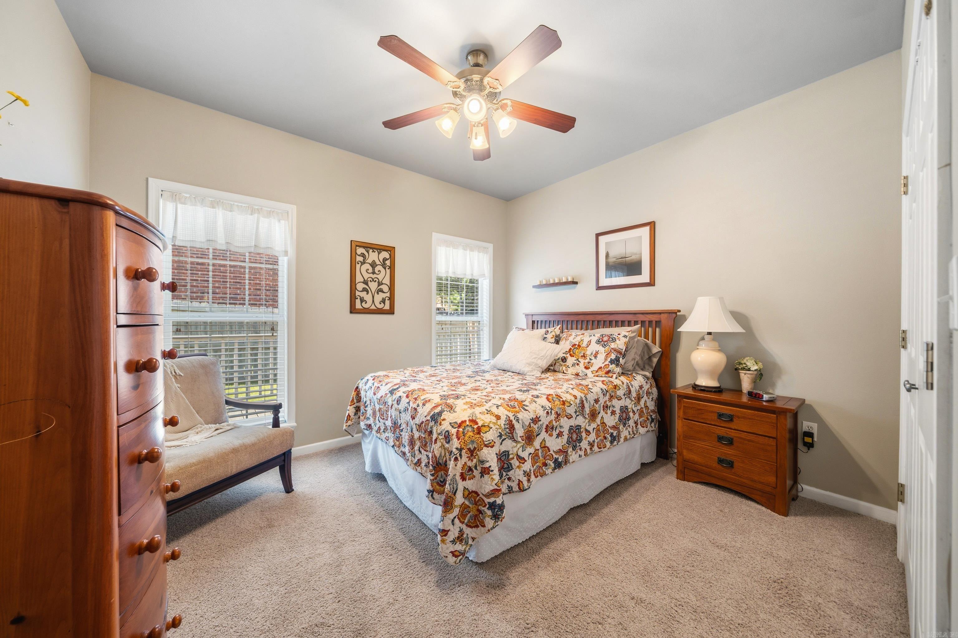TOWNSQUARE - Residential