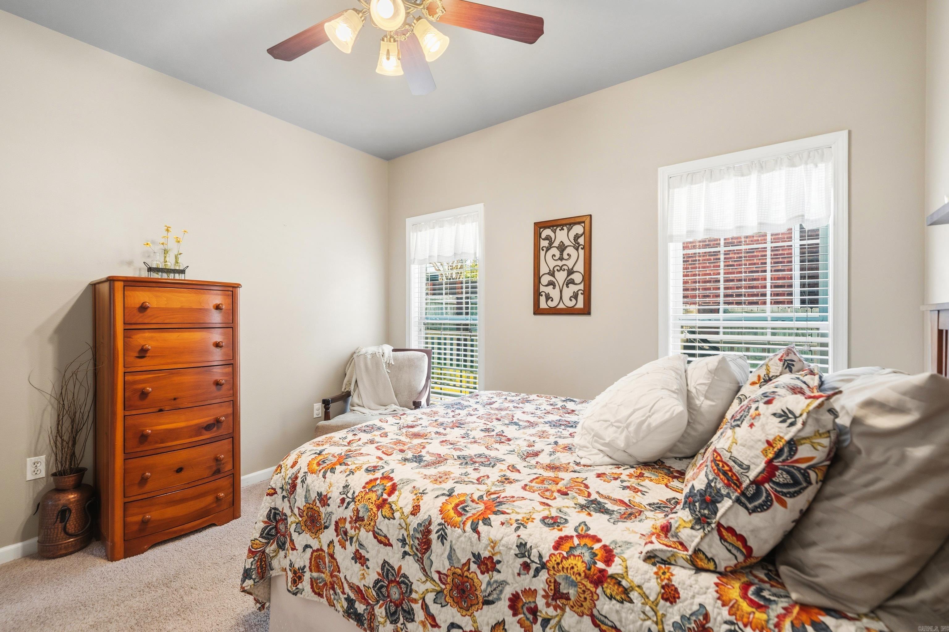 TOWNSQUARE - Residential