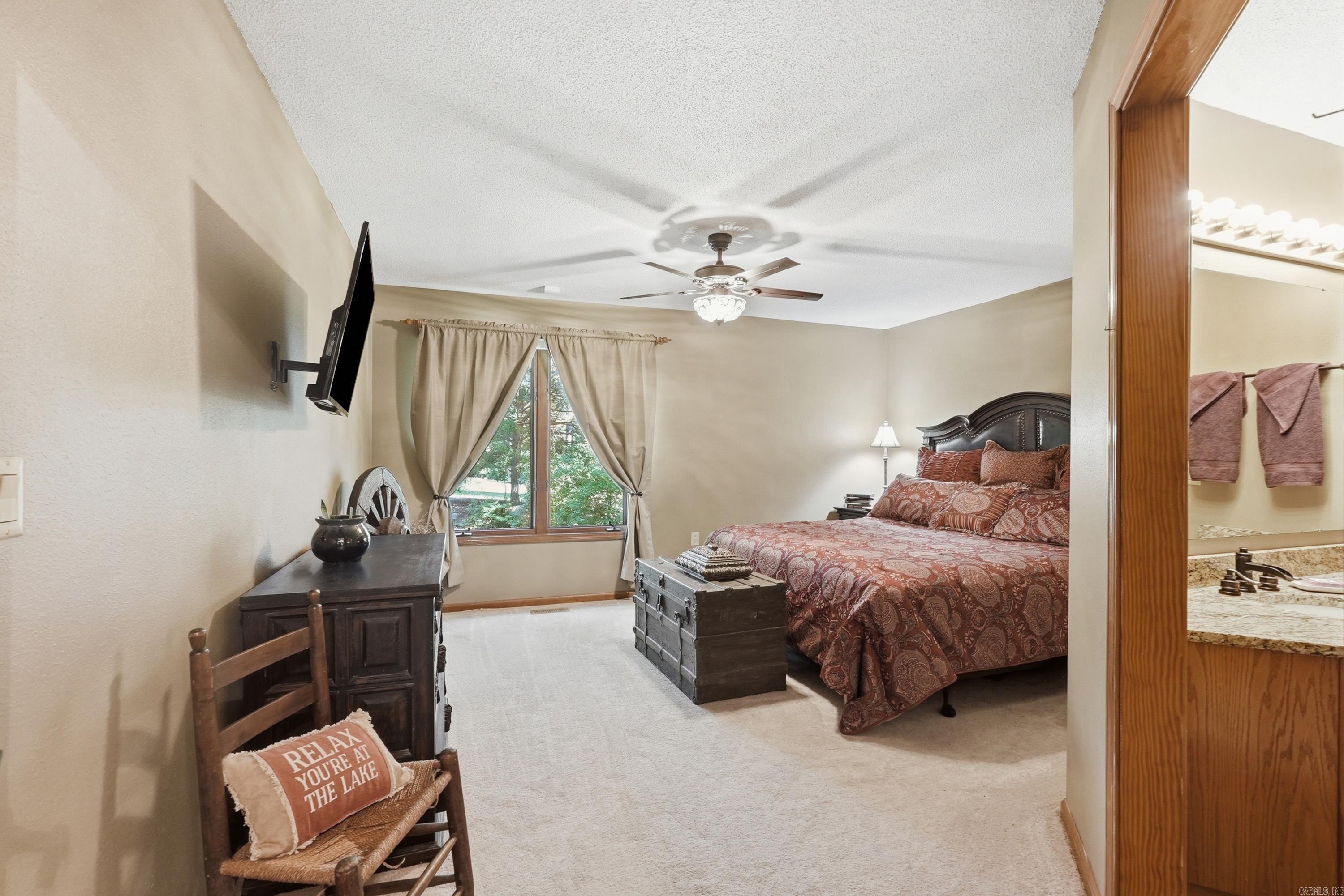 MOUNTAIN RANCH - Residential