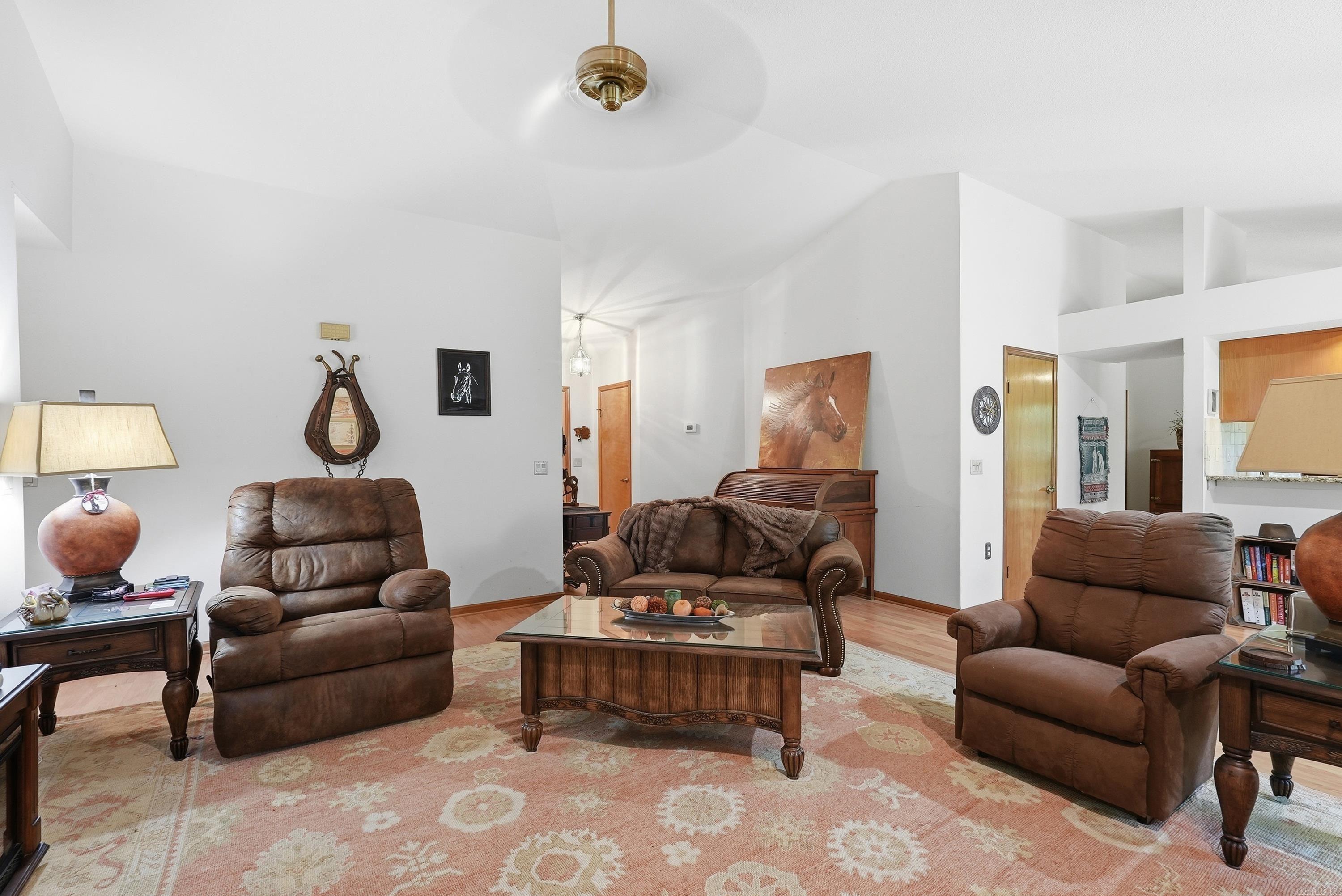 MOUNTAIN RANCH - Residential